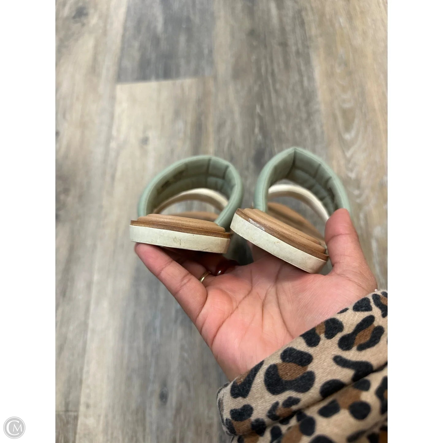 Sandals Flats By Sorel In Green, Size: 6.5