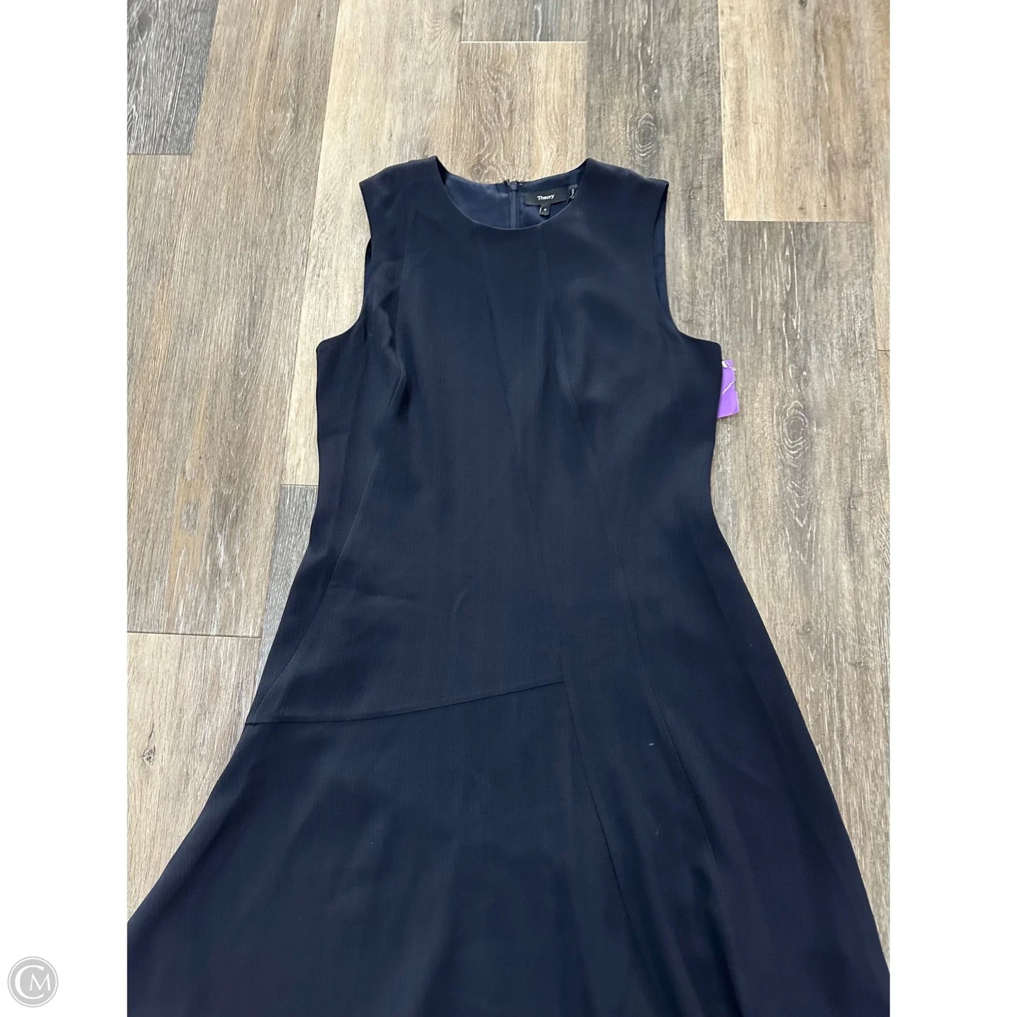 Dress Casual Short By Theory In Blue, Size: 6
