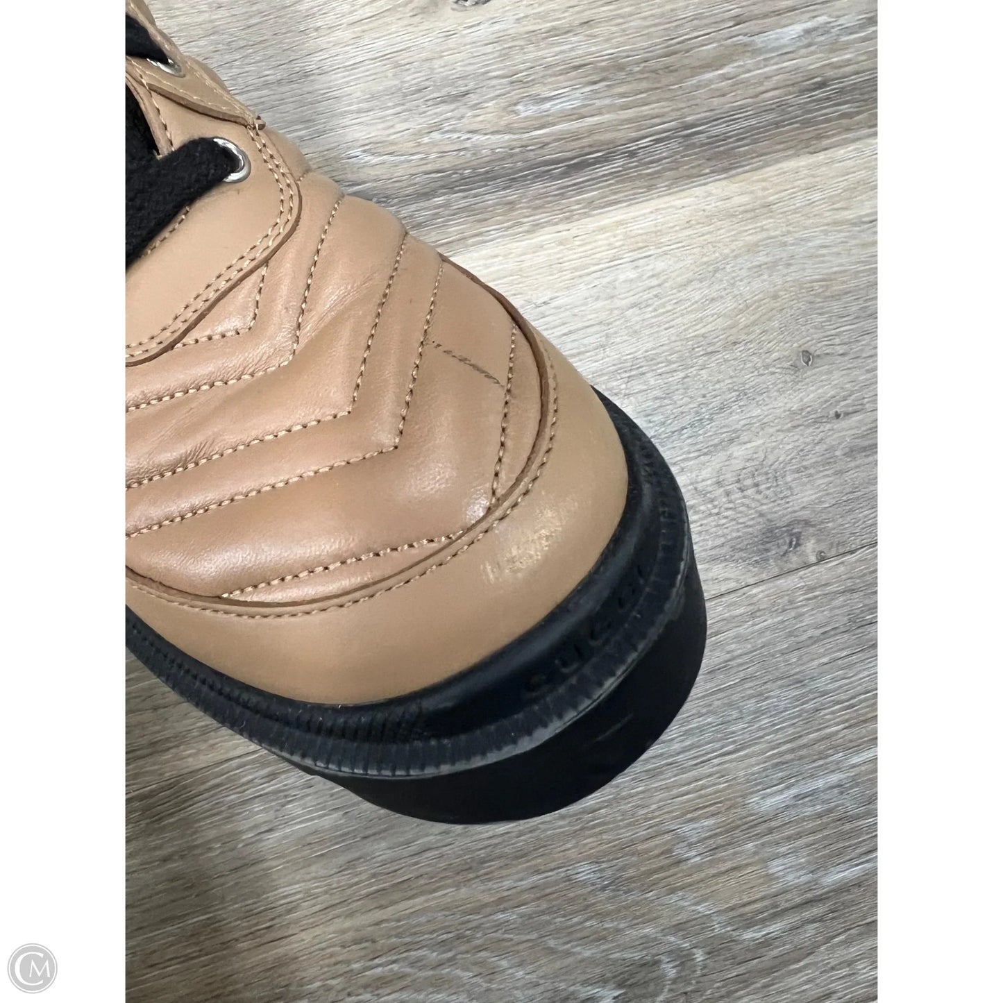 Boots Luxury Designer By Gucci In Tan, Size: 7.5