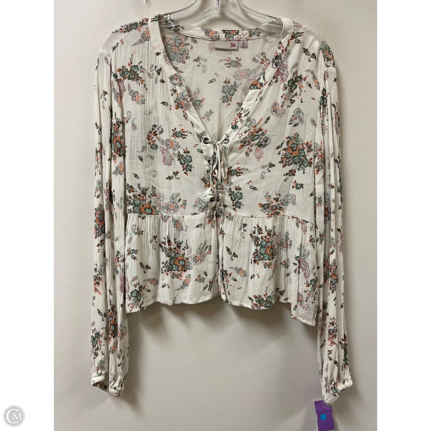 Top Long Sleeve By So In Cream, Size: M