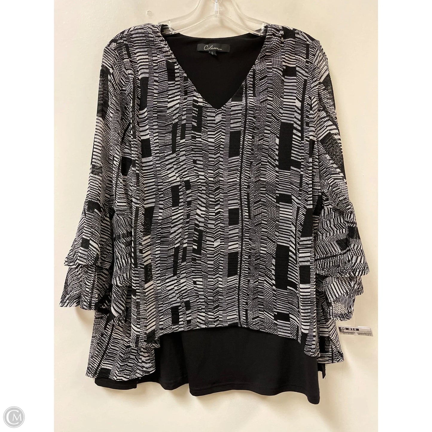 Top Long Sleeve By Calessa In Black & White