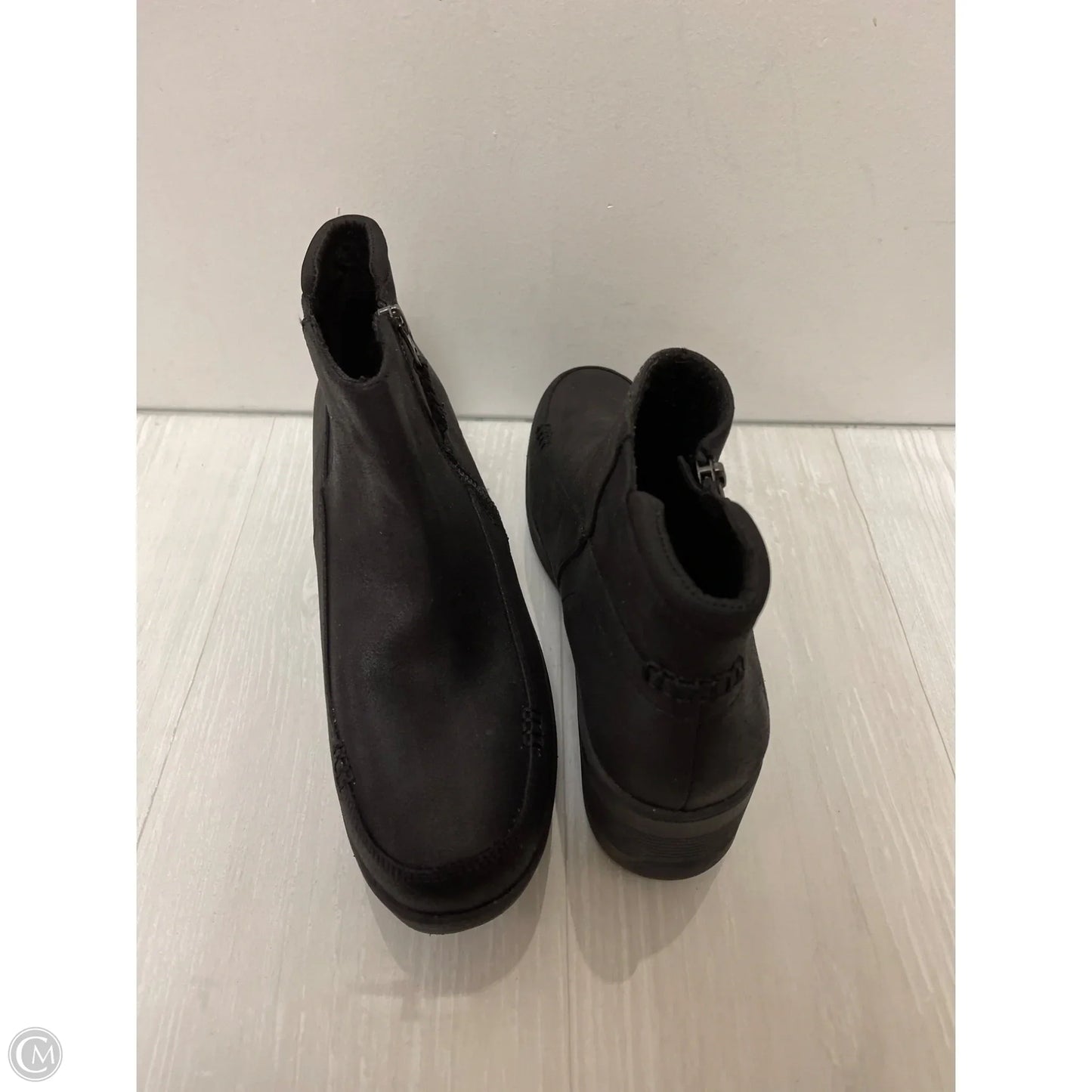 Boots Ankle Flats By Skechers In Black, Size: 9