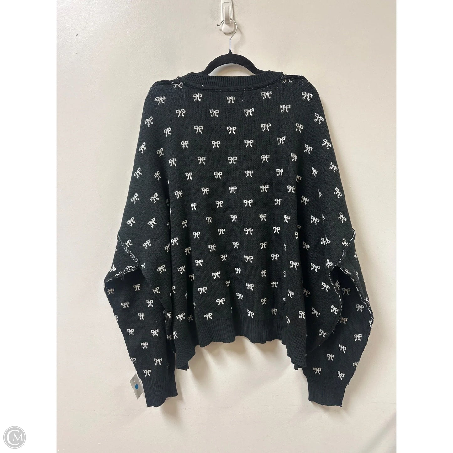 Sweater By Chicsoul In Black, Size: 2x