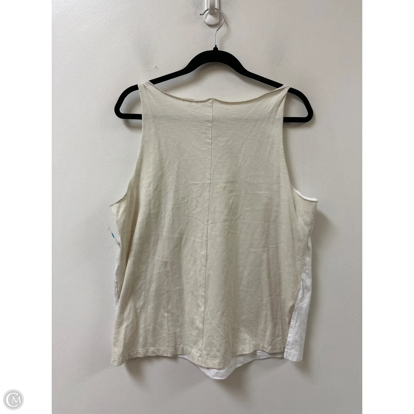 Top Sleeveless By Livi Active In White, Size: Xl