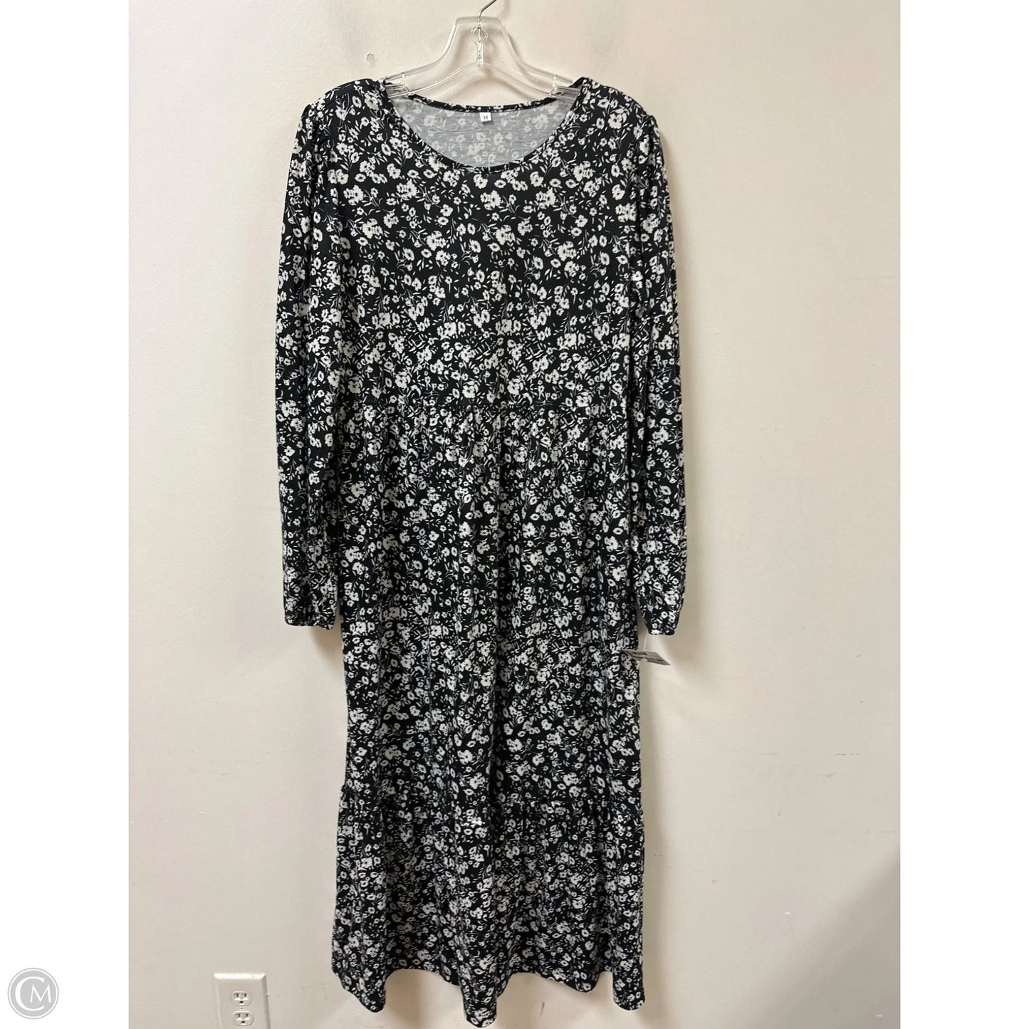 Dress Casual Maxi By Clothes Mentor In Black, Size: M