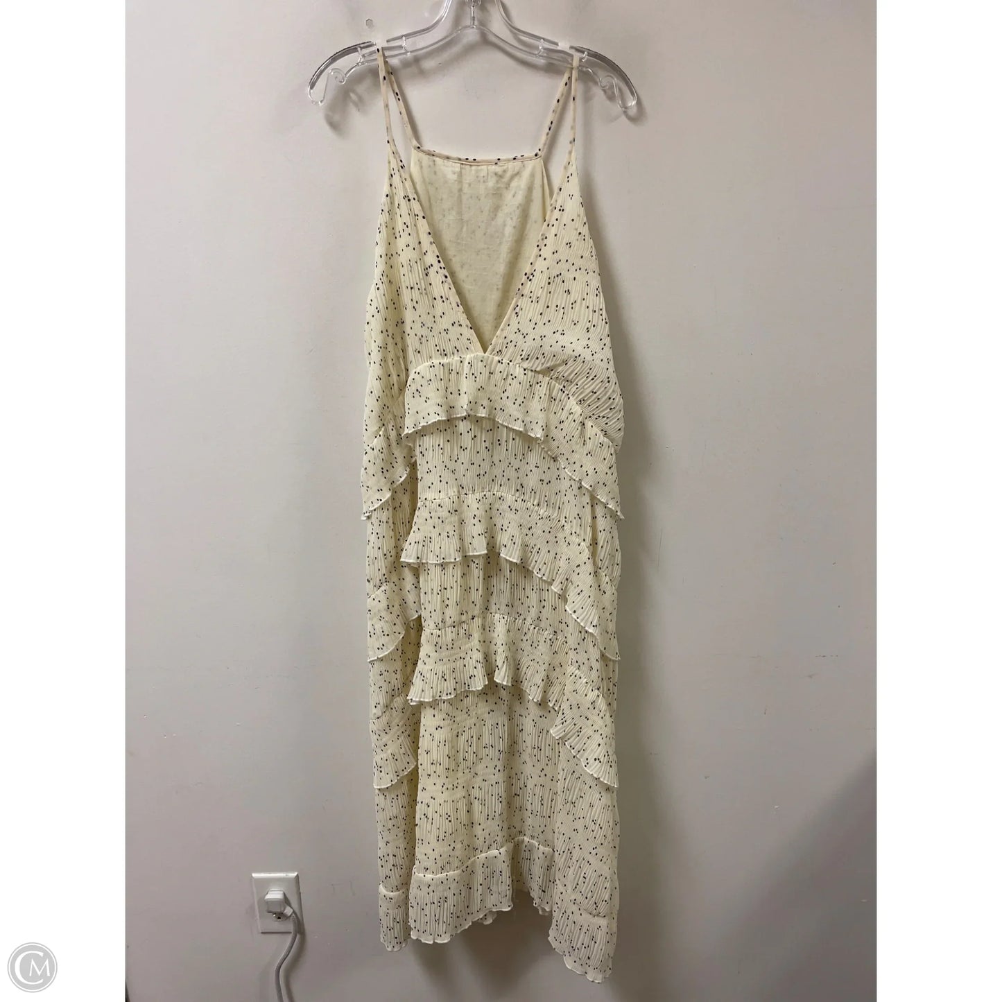 Dress Casual Maxi By Clothes Mentor In Cream, Size: S