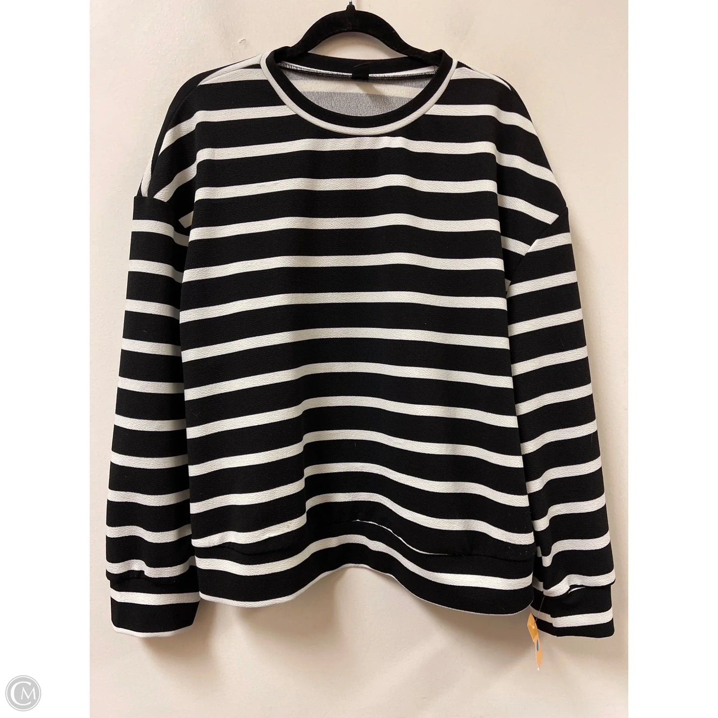 Top Long Sleeve By Shein In Black & White, Size: 3x