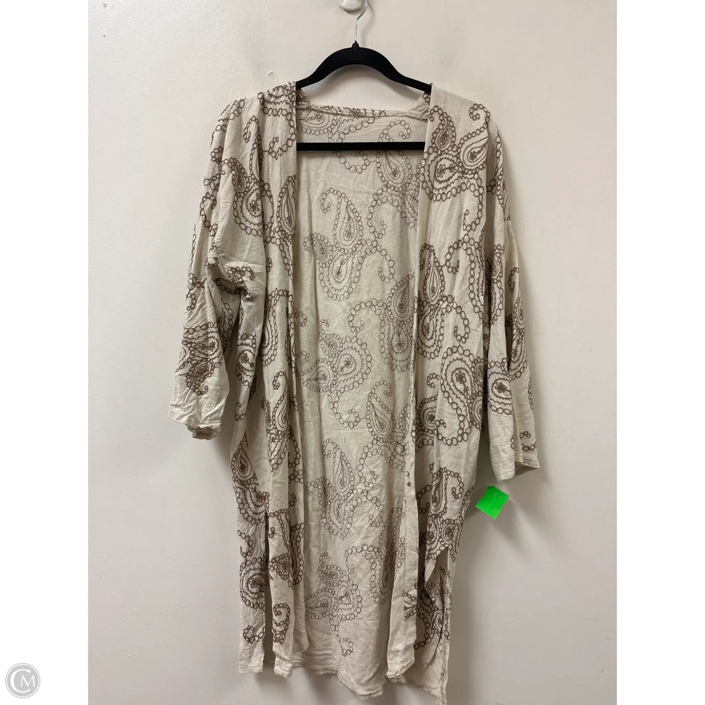 Kimono By Clothes Mentor In Cream, Size: Osfm