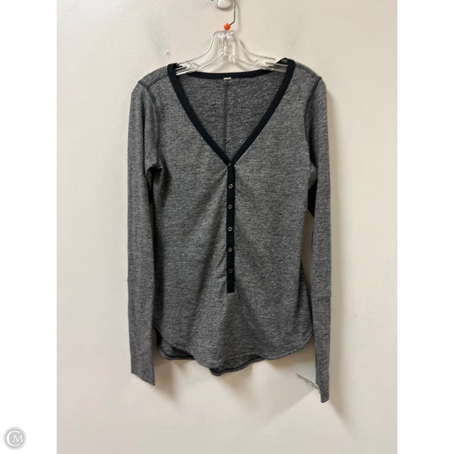 Athletic Top Long Sleeve Crewneck By Lululemon In Grey, Size: S