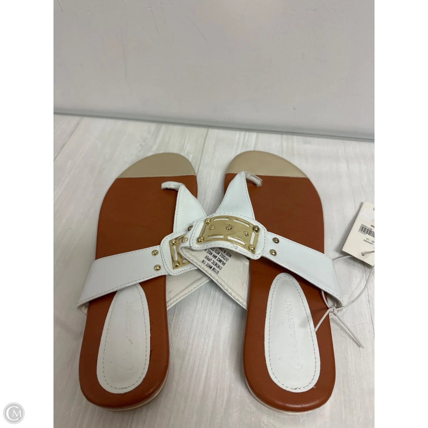 Sandals Flip Flops By Lane Bryant In White, Size: 11
