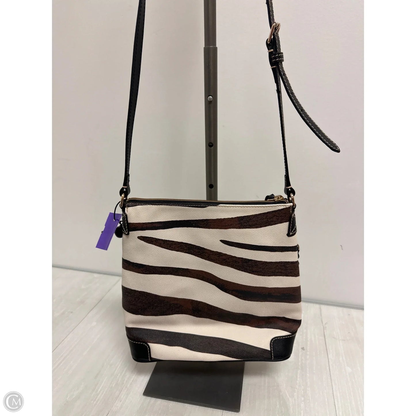 Crossbody Designer By Dooney And Bourke, Size: Medium