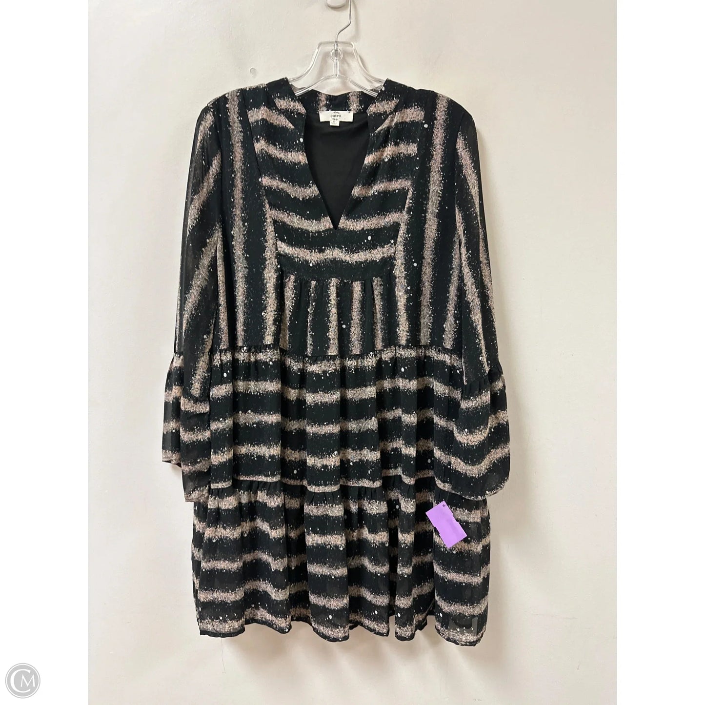Dress Casual Short By Entro In Black & Cream, Size: M