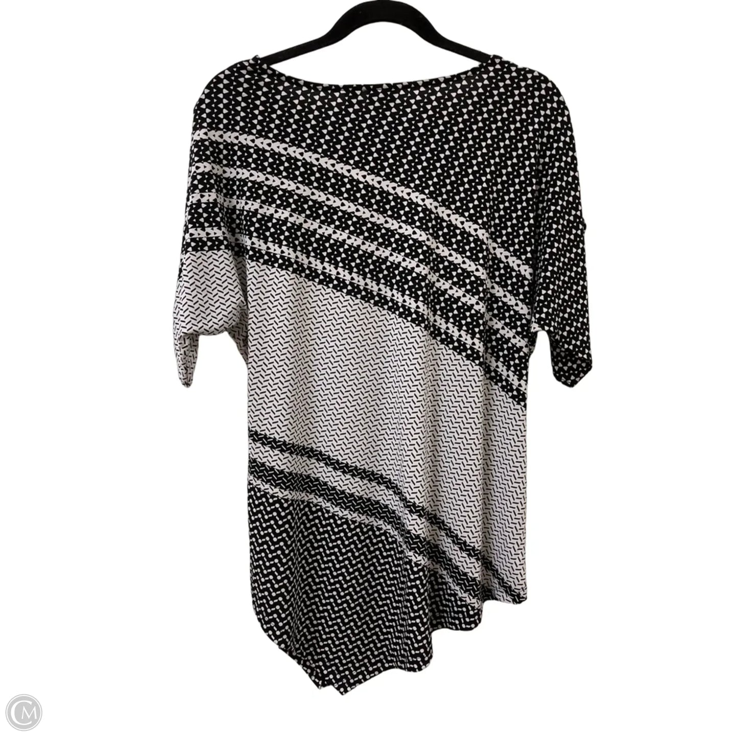Top Short Sleeve By Chicos In Black & White, Size: M