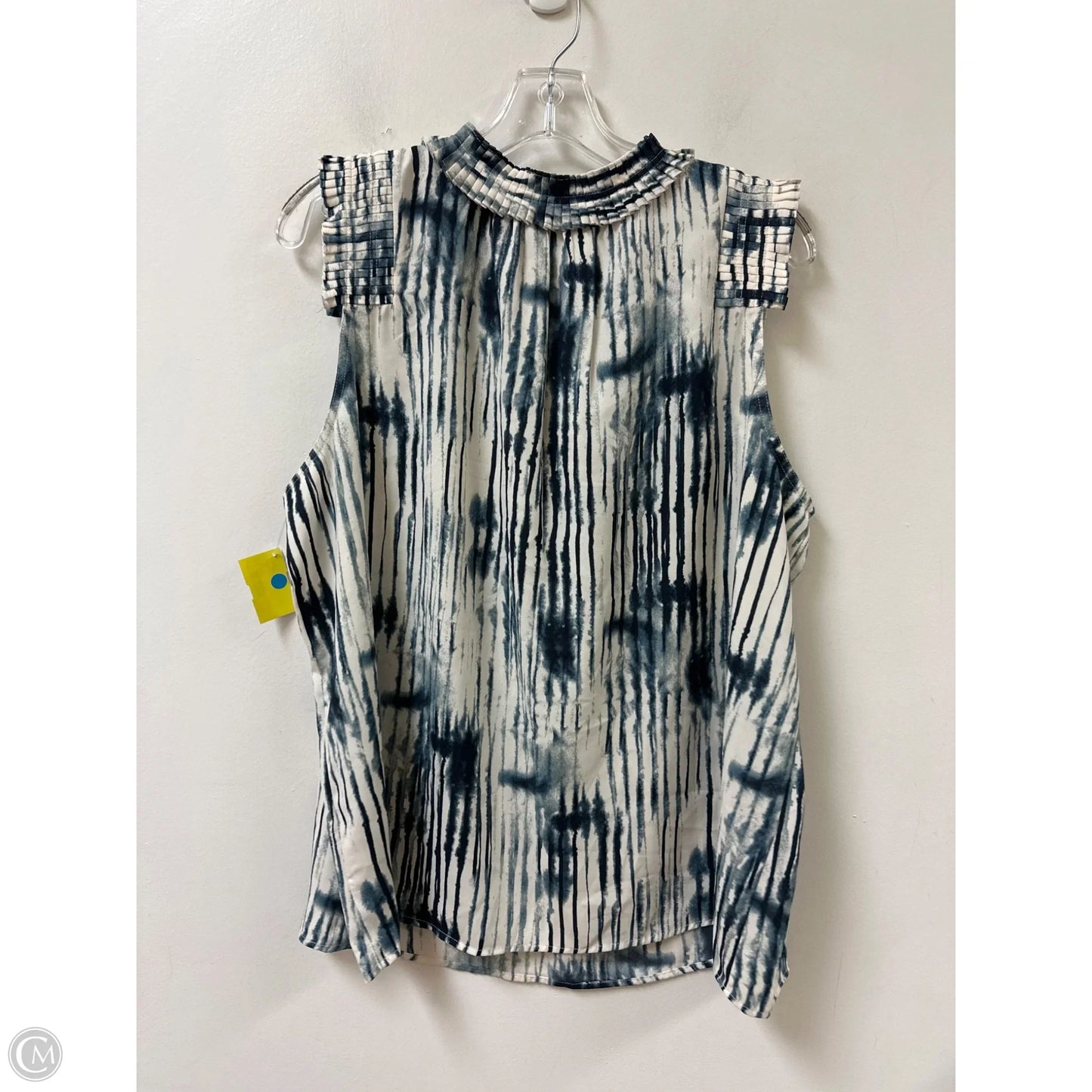 Top Sleeveless By Simply Vera In Blue & White, Size: 1x
