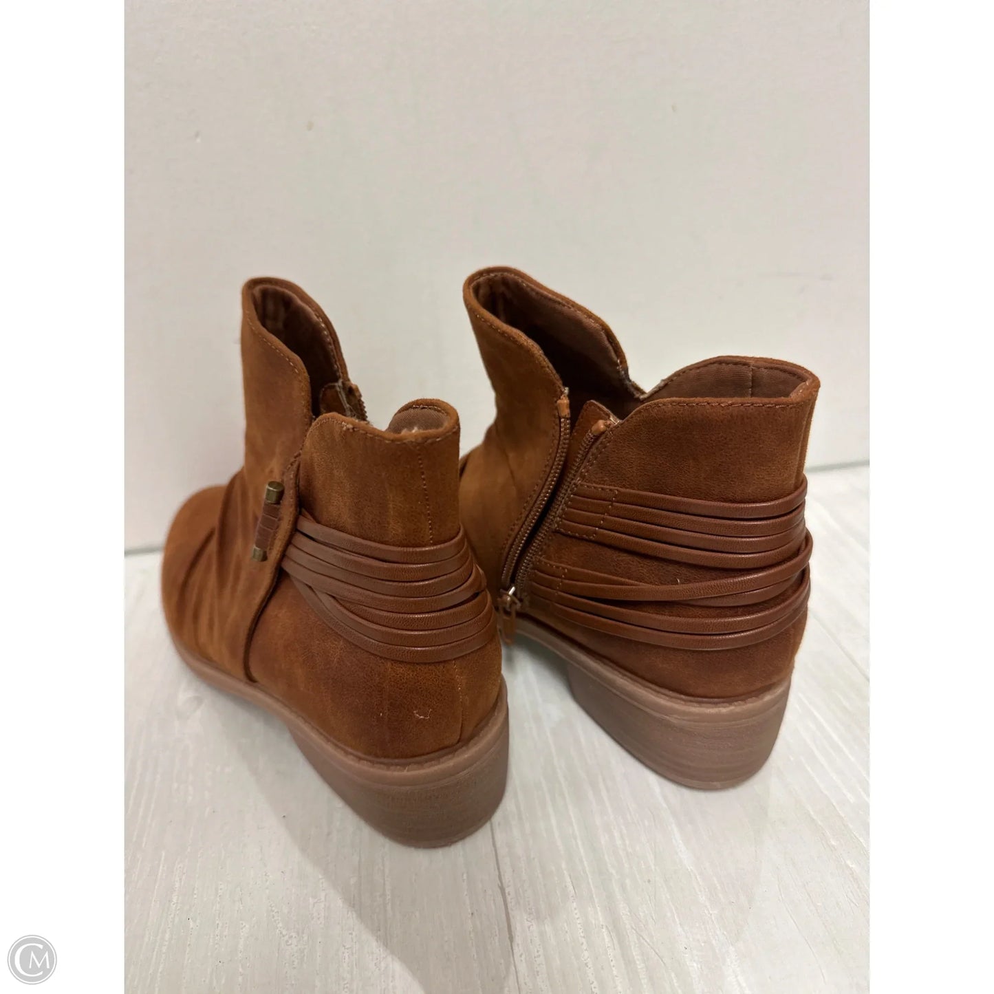 Boots Ankle Heels By Clothes Mentor In Brown, Size: 8.5