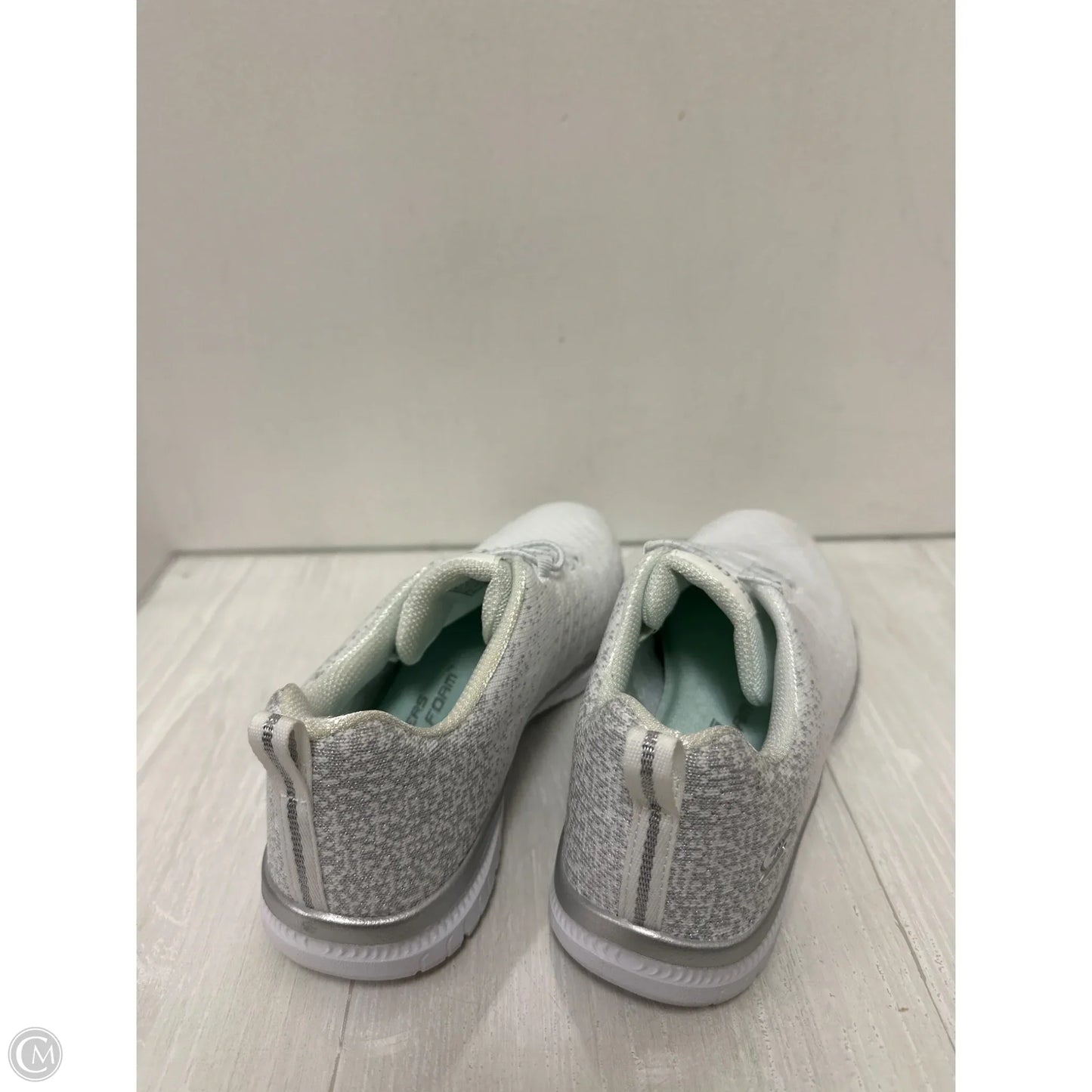 Shoes Athletic By Skechers In White, Size: 6