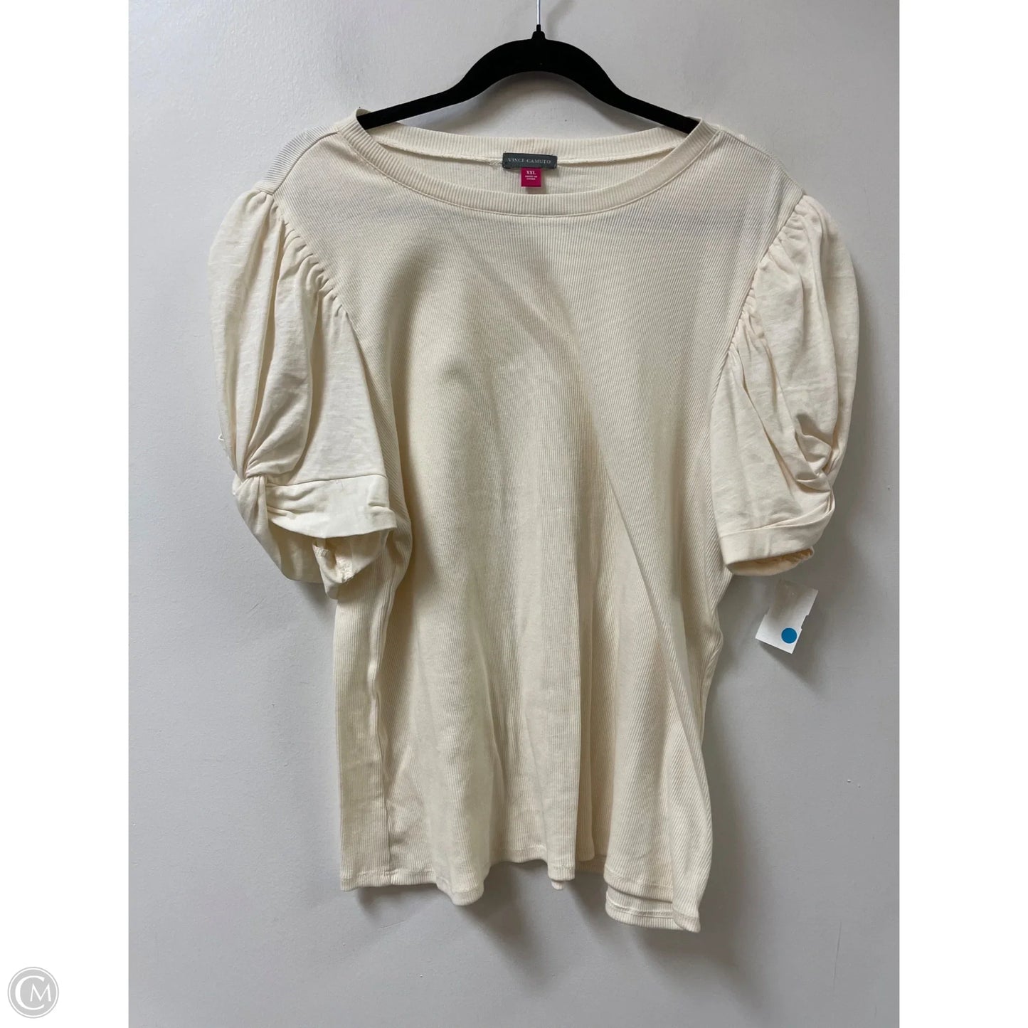 Top Short Sleeve By Vince Camuto In Cream, Size: 1x