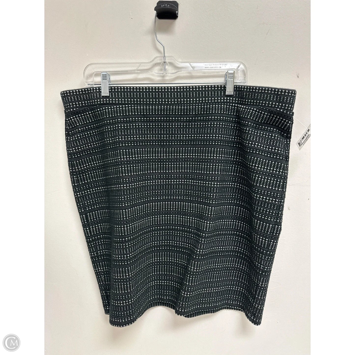 Skirt Mini & Short By Loft In Black & White, Size: 16