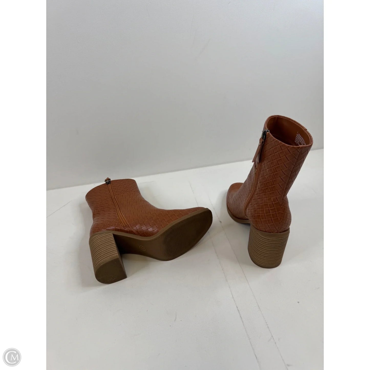 Boots Ankle Heels By Universal Thread In Brown, Size: 7