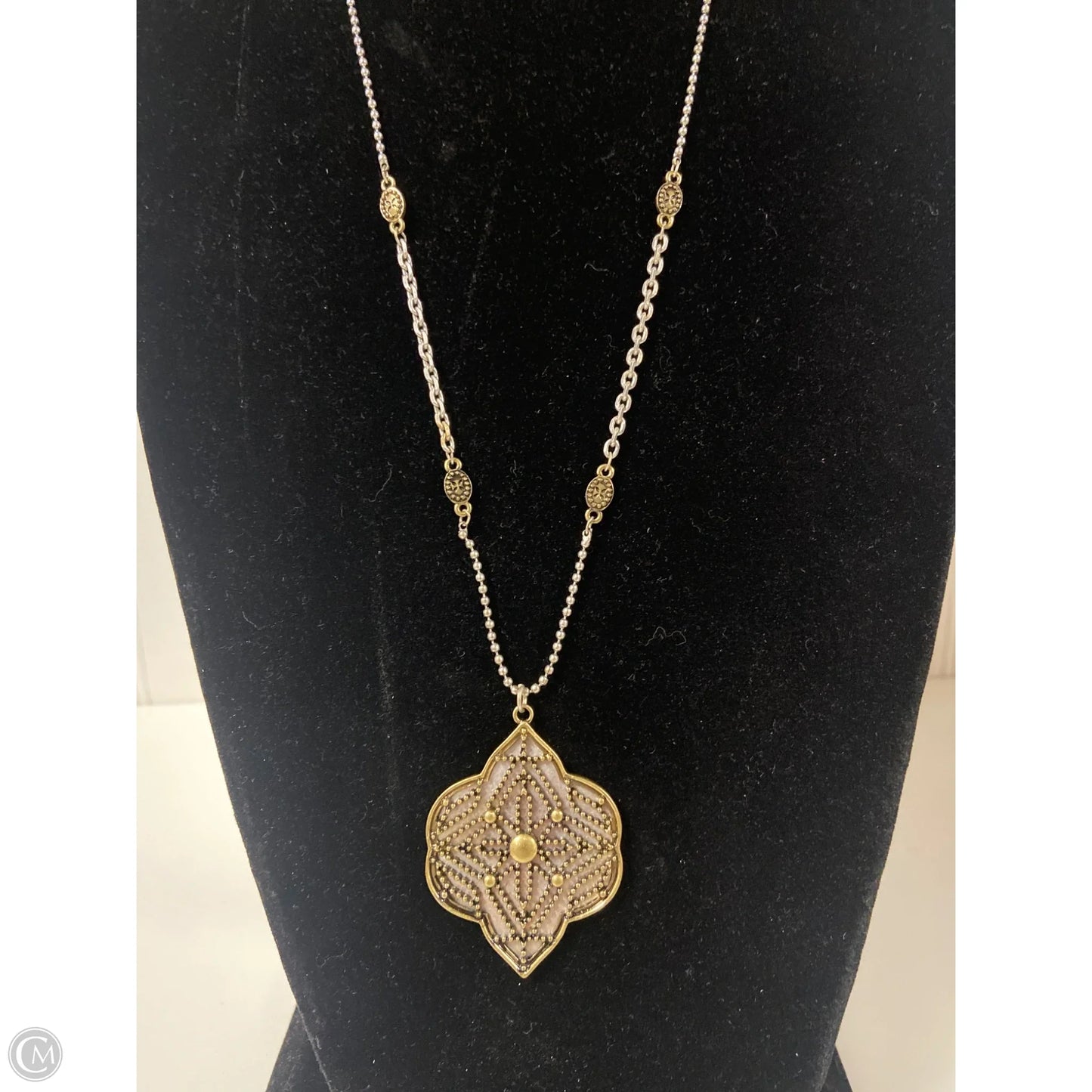 Necklace Pendant By New York And Co, Size: 1