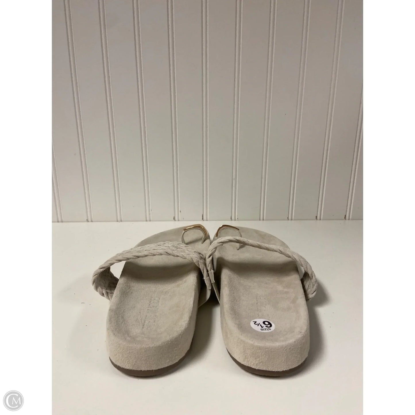 Sandals Flats By Steve Madden In Beige, Size: 6.5