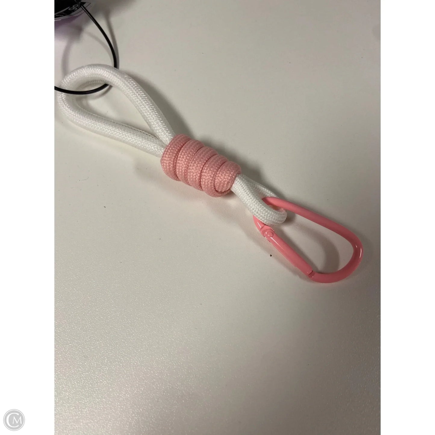 Key Chain By Clothes Mentor, Size: