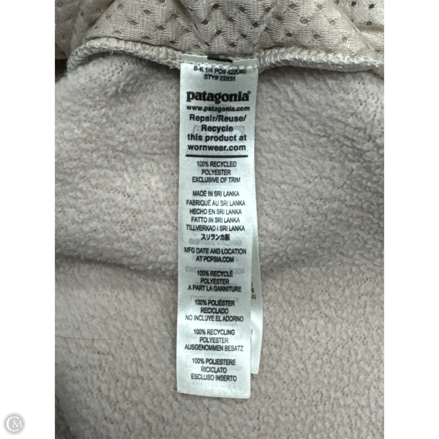 Sweatshirt Collar By Patagonia In Tan, Size: M