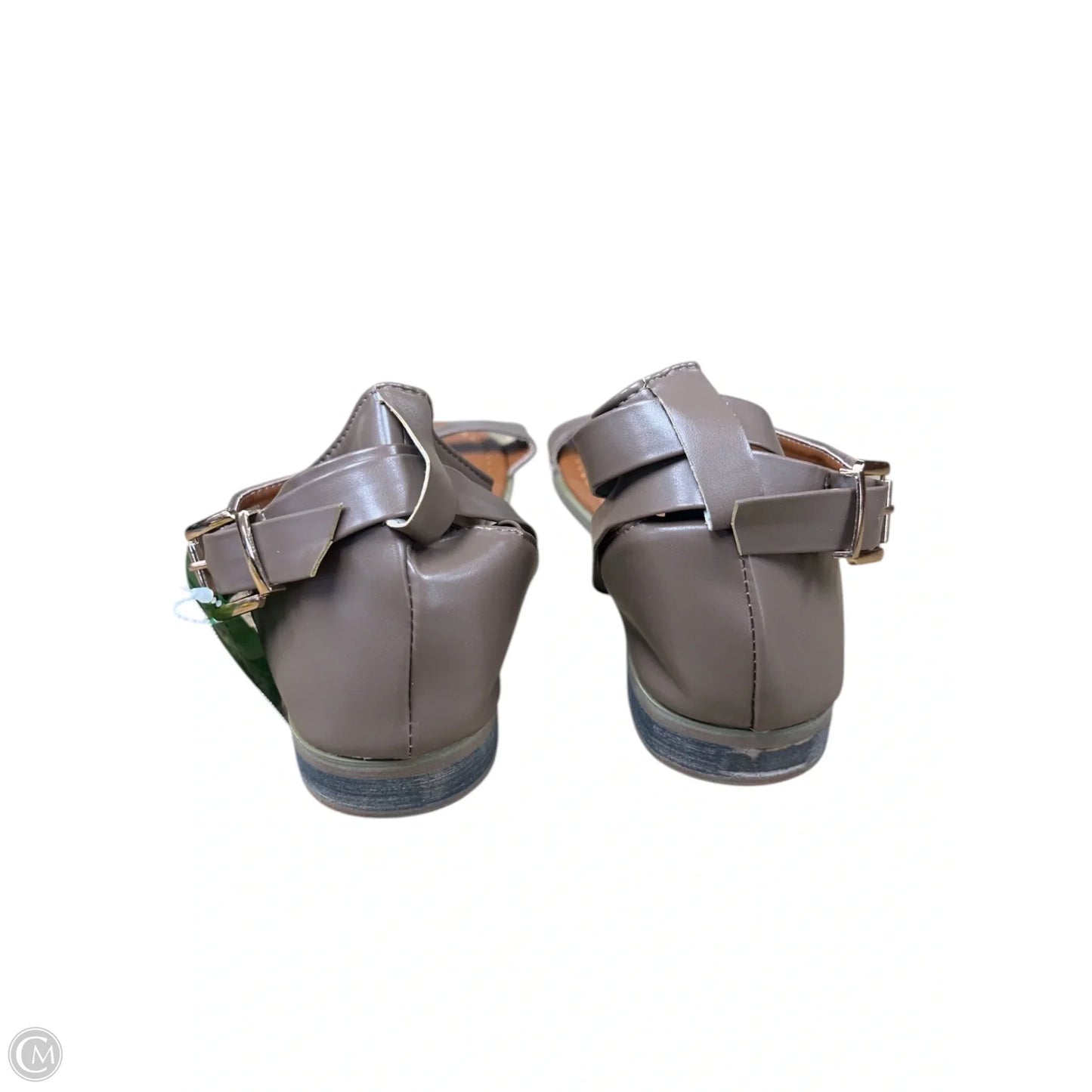 Sandals Flats By Clothes Mentor In Brown, Size: 8.5