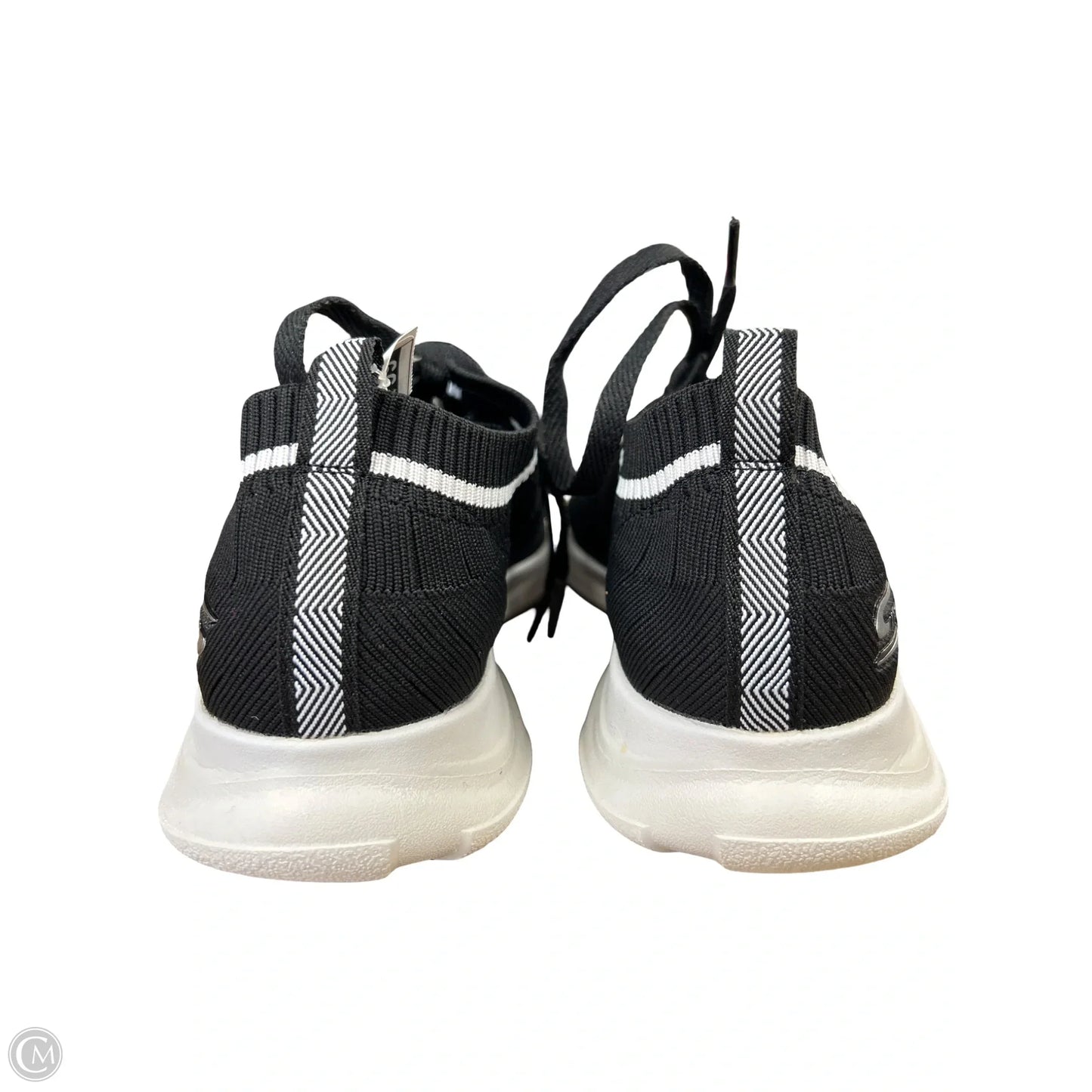Shoes Athletic By Skechers In Black, Size: 6.5