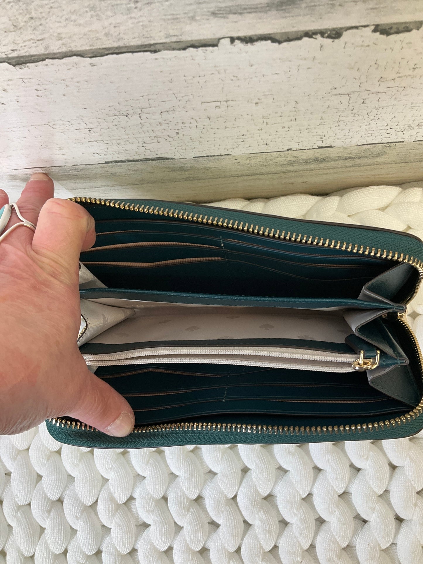 Wallet Designer By Kate Spade Size: Large