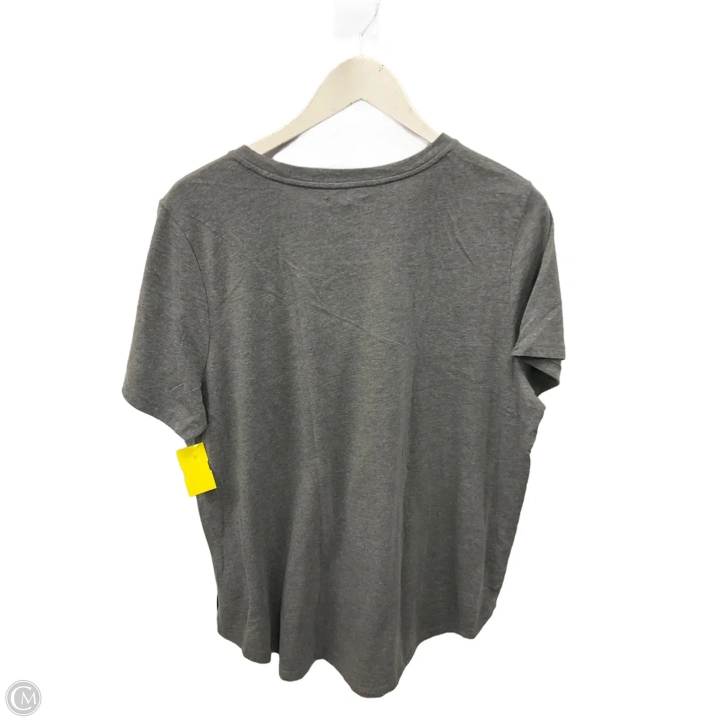 Top Short Sleeve By Maurices In Grey, Size: 1x