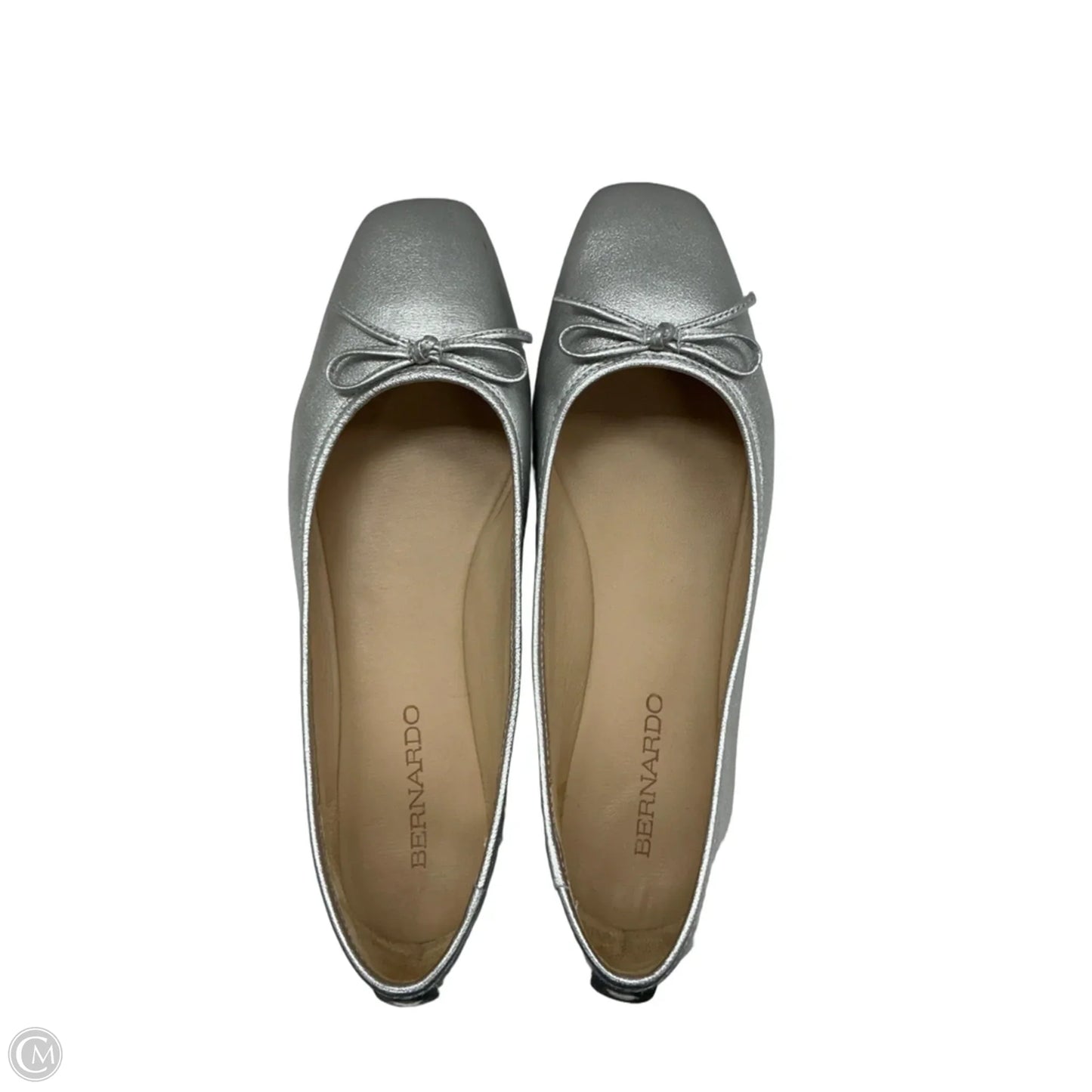 Shoes Flats By Bernardo In Silver, Size: 7.5