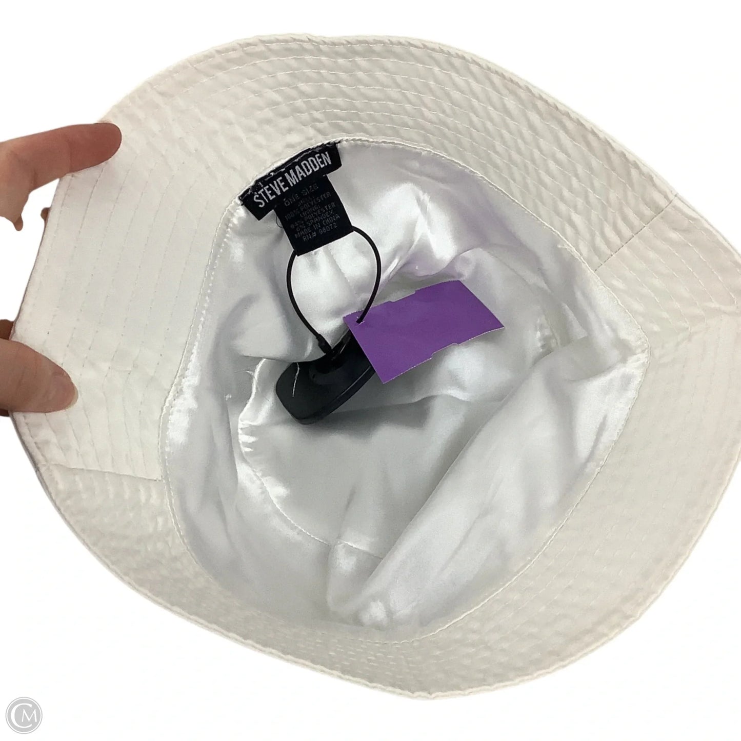 Hat Bucket By Steve Madden