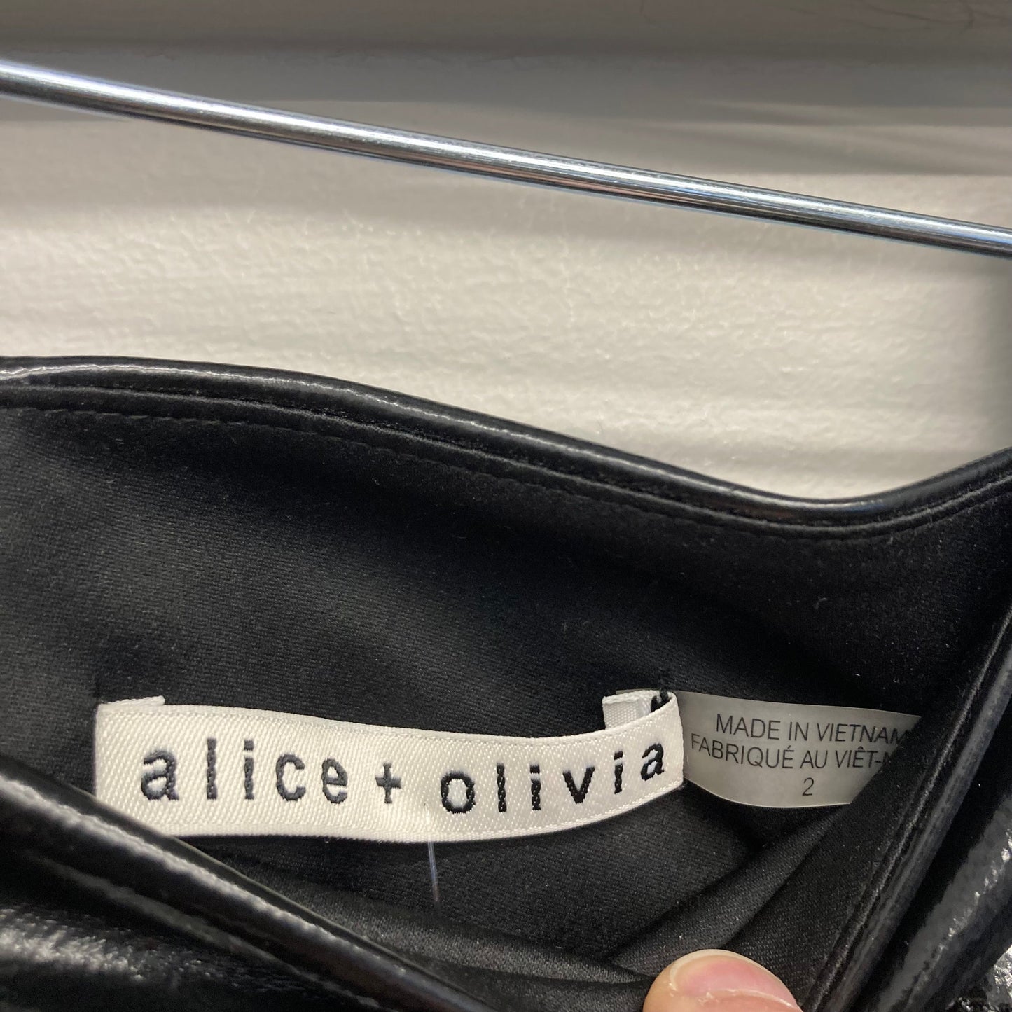 Shorts Designer By Alice + Olivia In Black, Size:2