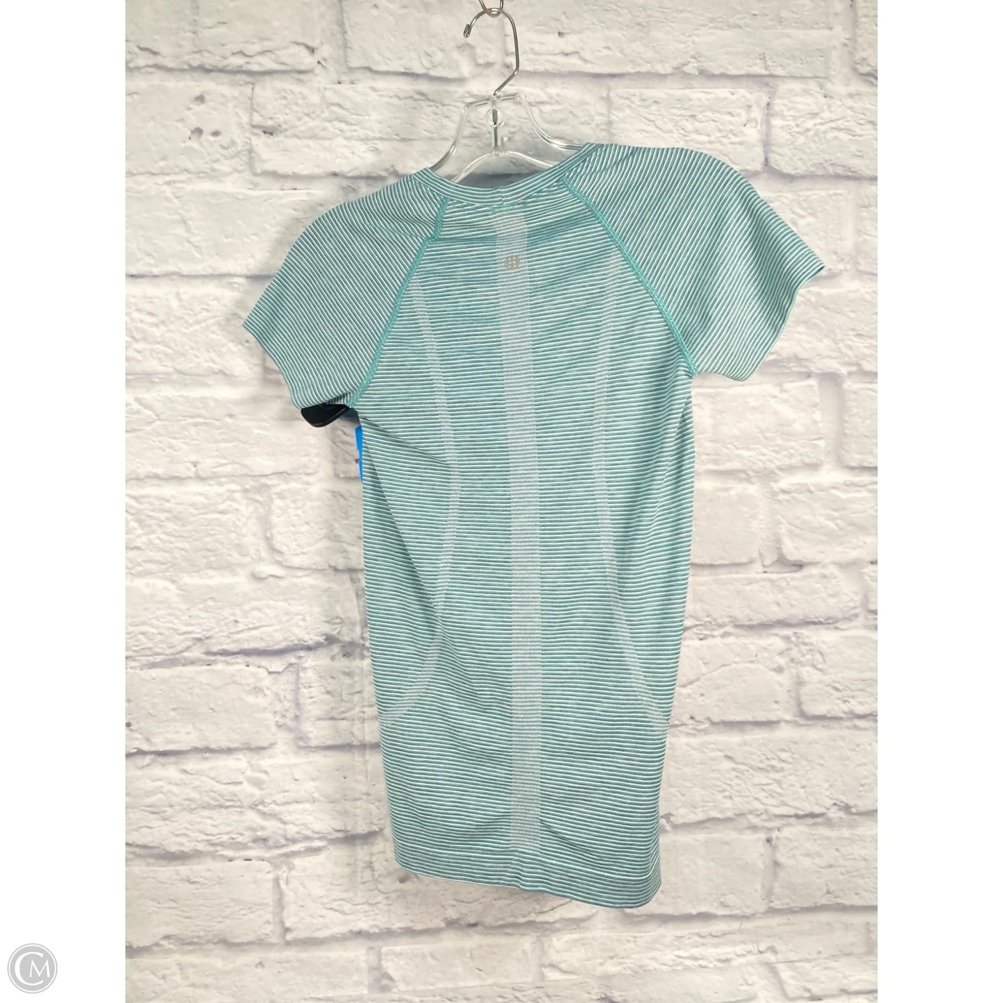 Athletic Top Short Sleeve By Lululemon In Green & Grey, Size: S