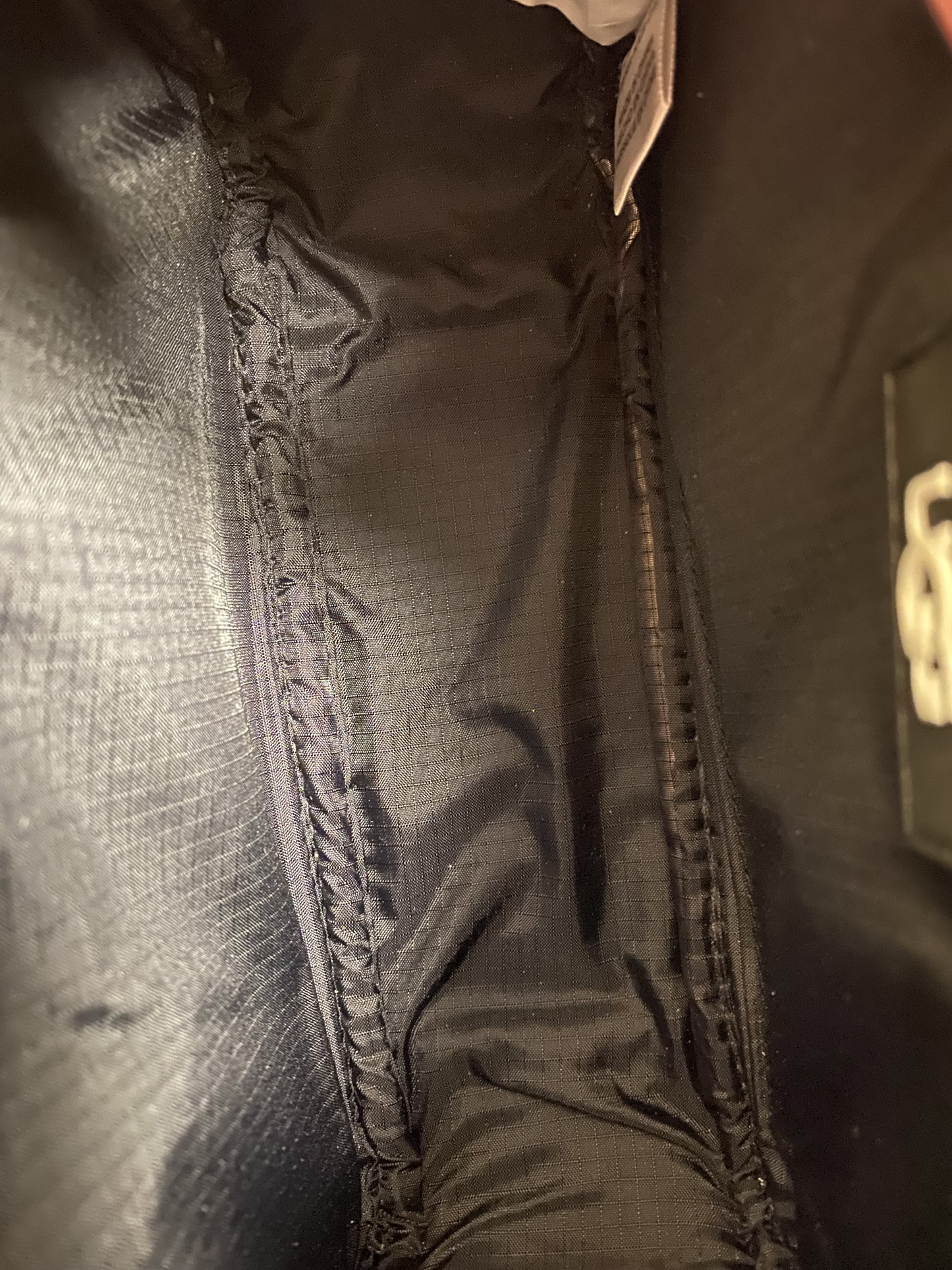 Crossbody Designer By Ugg Size: Small