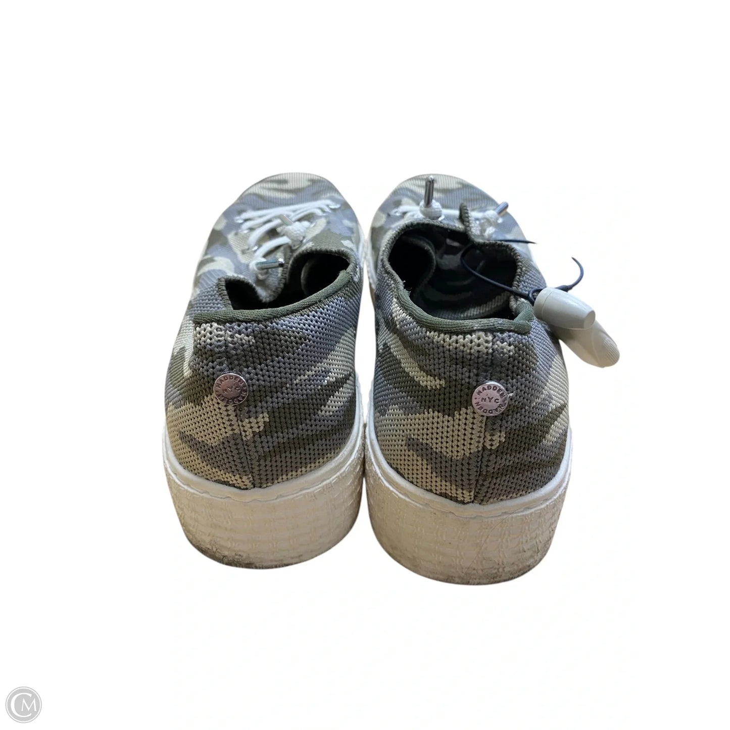 Shoes Flats By Madden Nyc In Camouflage Print, Size: 11
