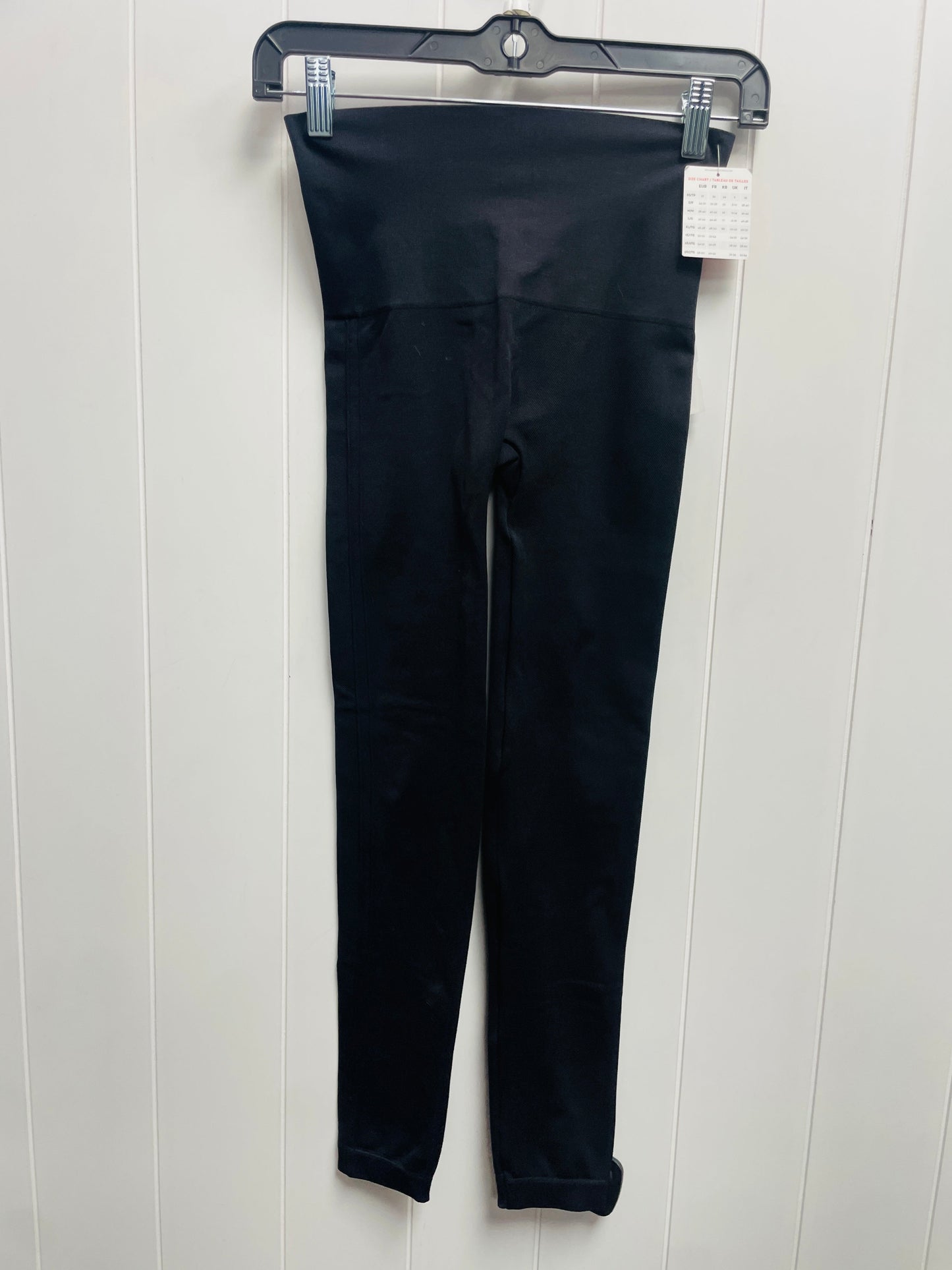 Capris By Spanx Size: S