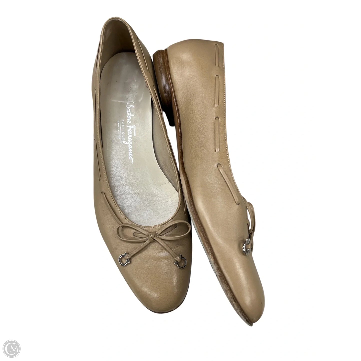 Shoes Luxury Designer By Ferragamo In Tan, Size: 10