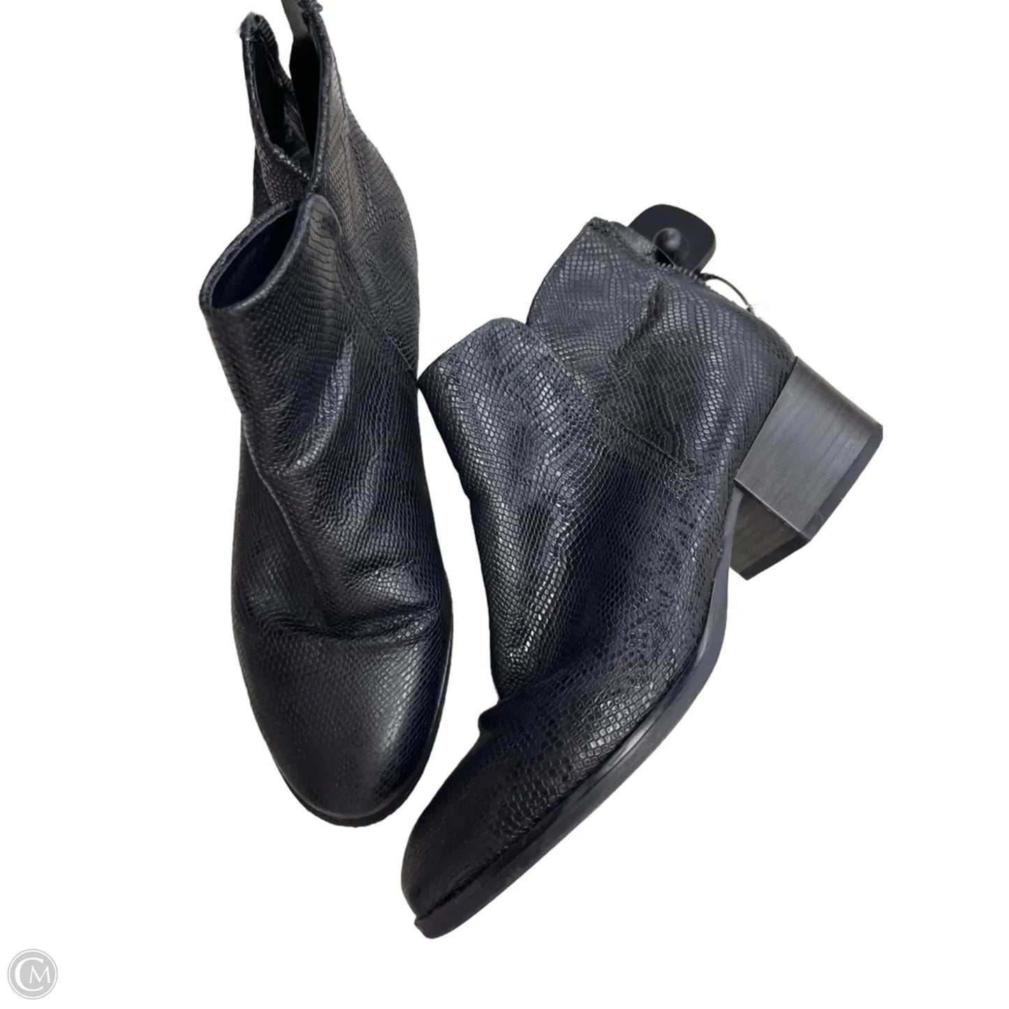 Boots Ankle Flats By Clarks In Black, Size: 9