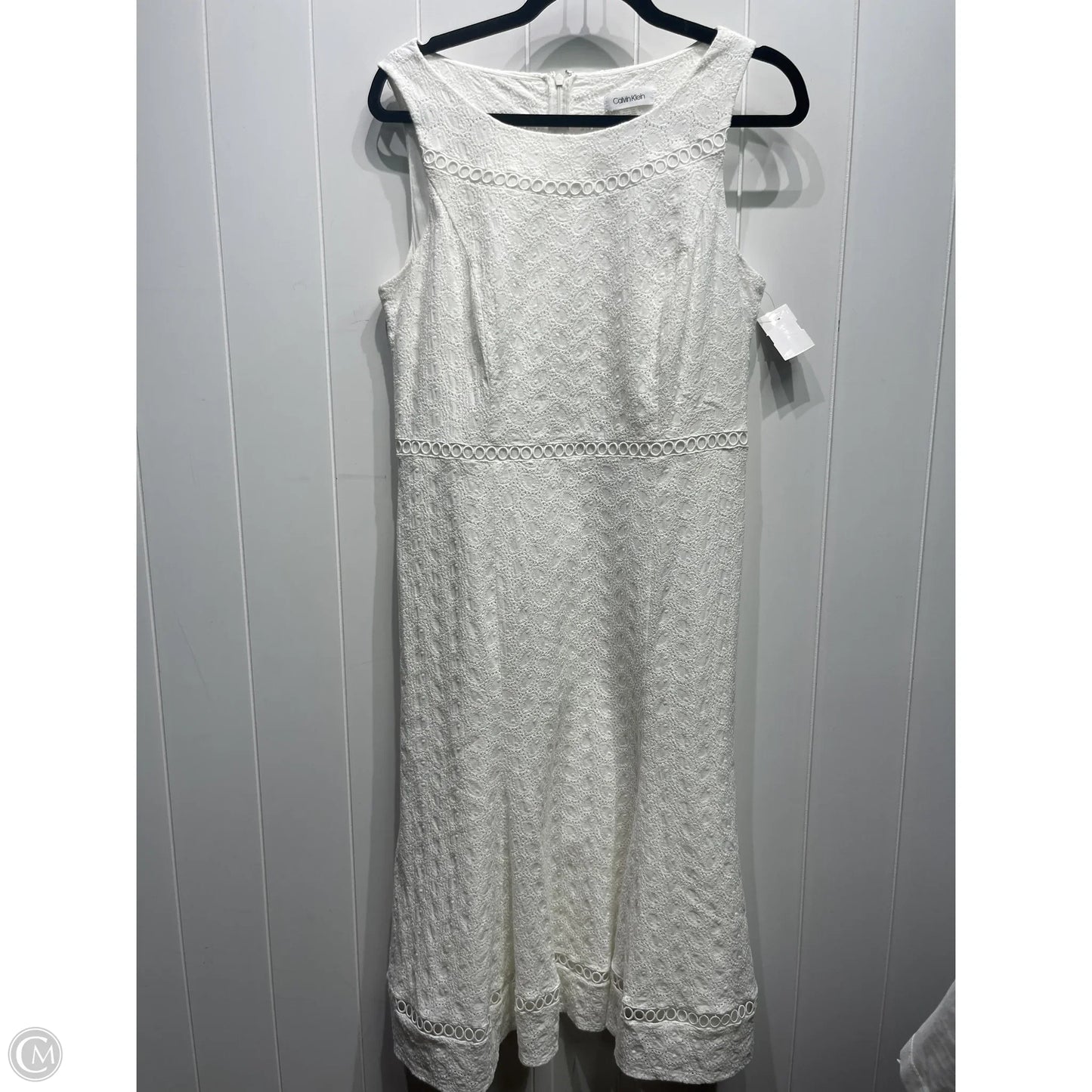 Dress Casual Short By Calvin Klein In White, Size: 10