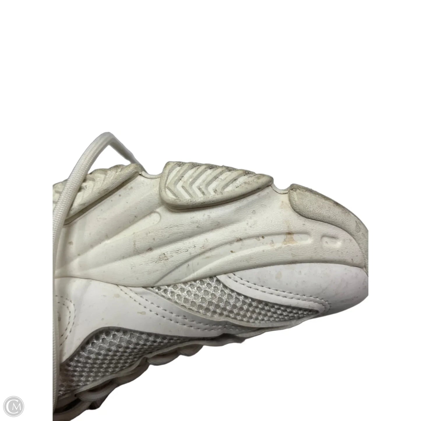 Shoes Sneakers By Steve Madden In White, Size: 7