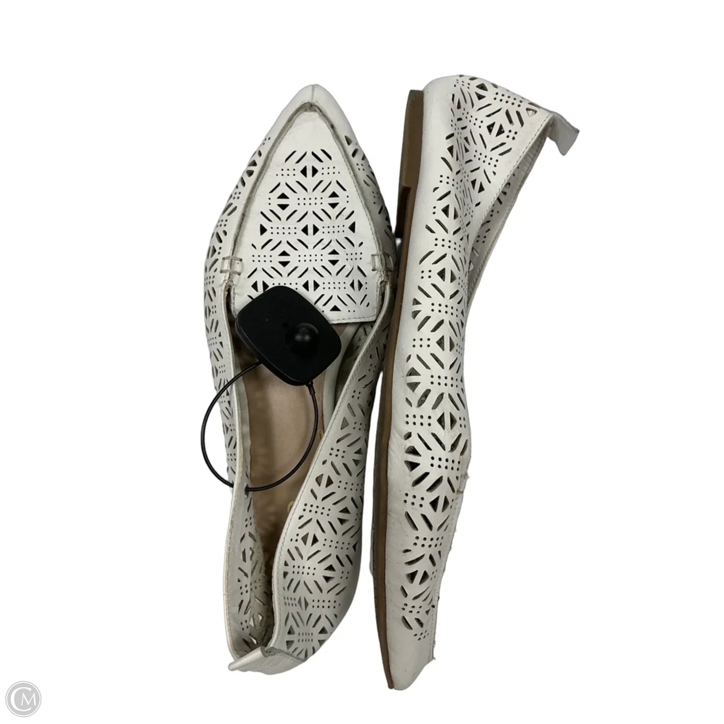 Shoes Flats By Aldo In White, Size: 9