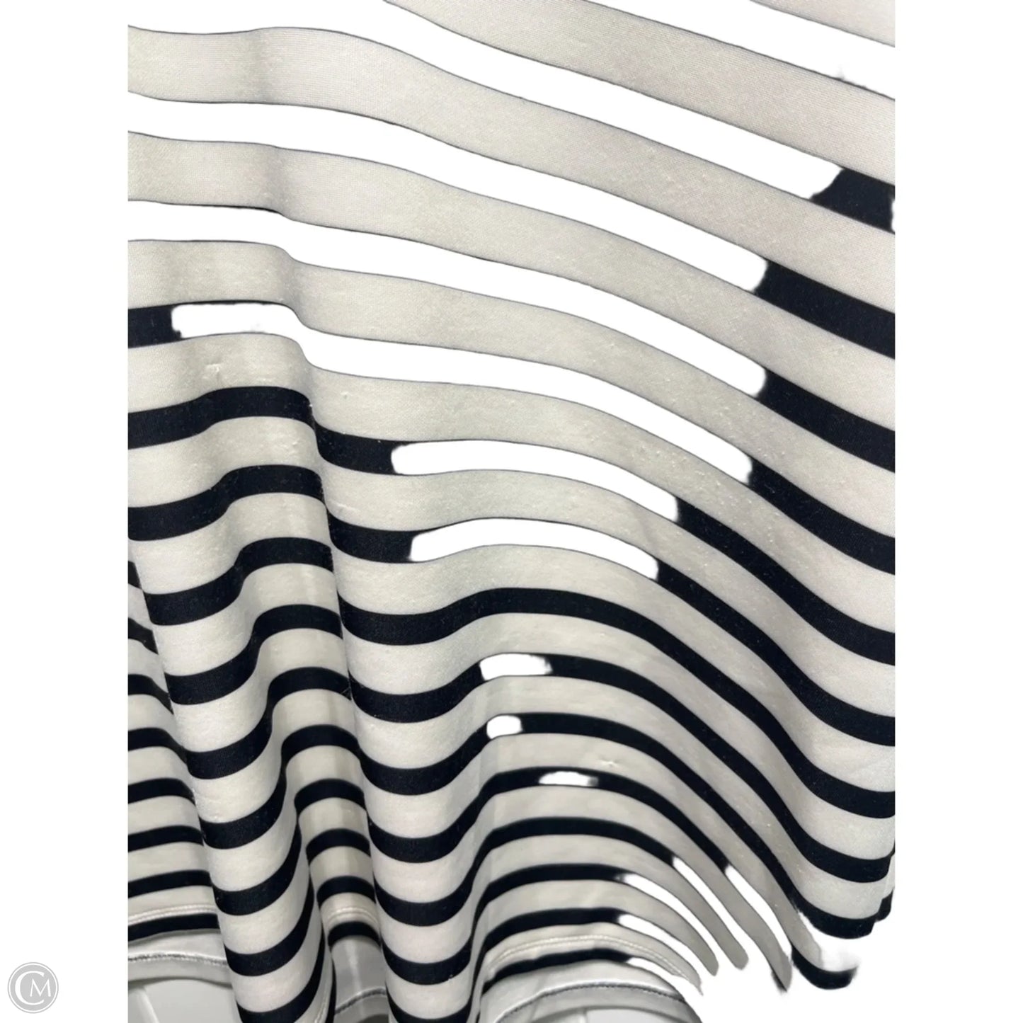 Top Short Sleeve By T Tahari In Black & White, Size: L