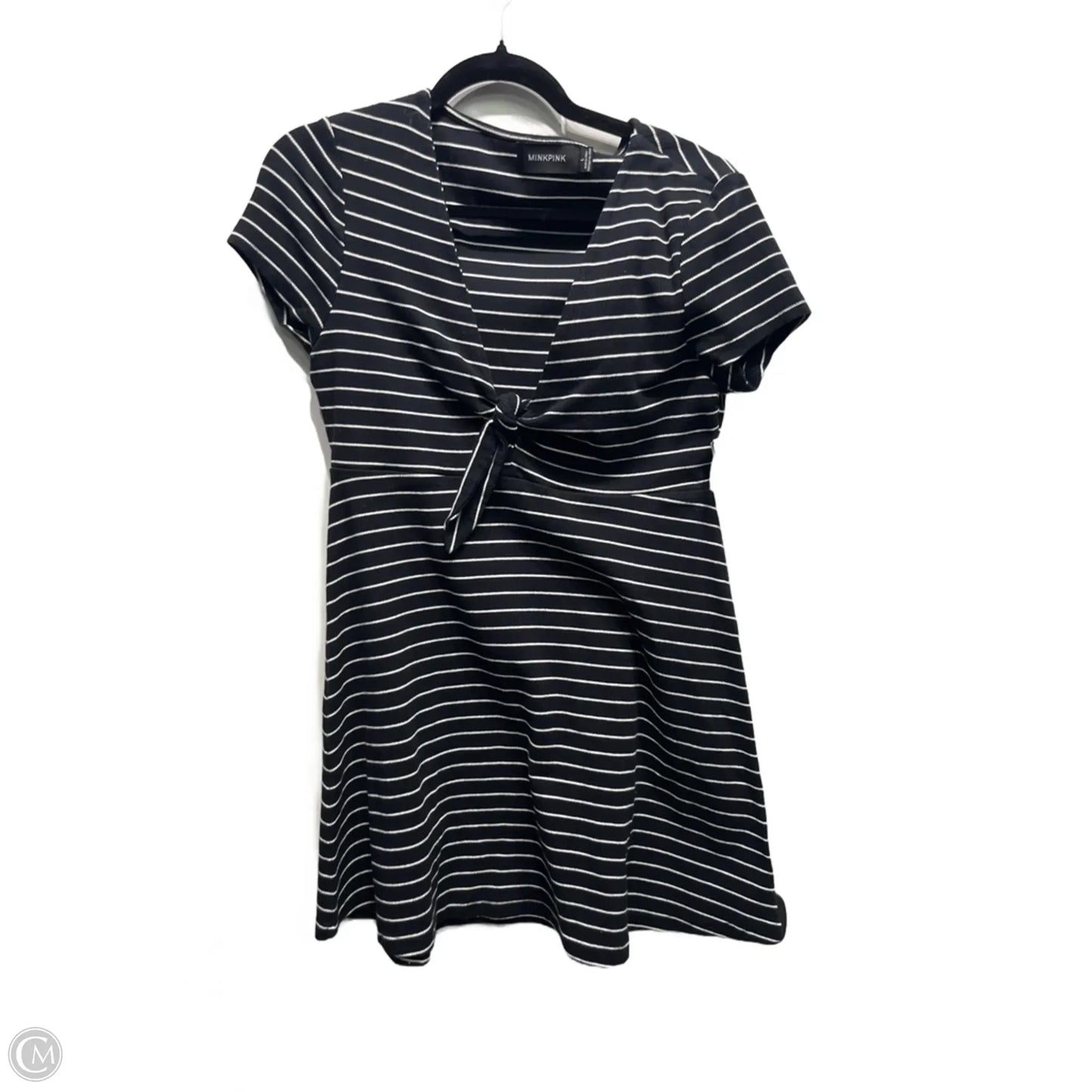 Dress Casual Short By Minkpink In Black & White, Size: L