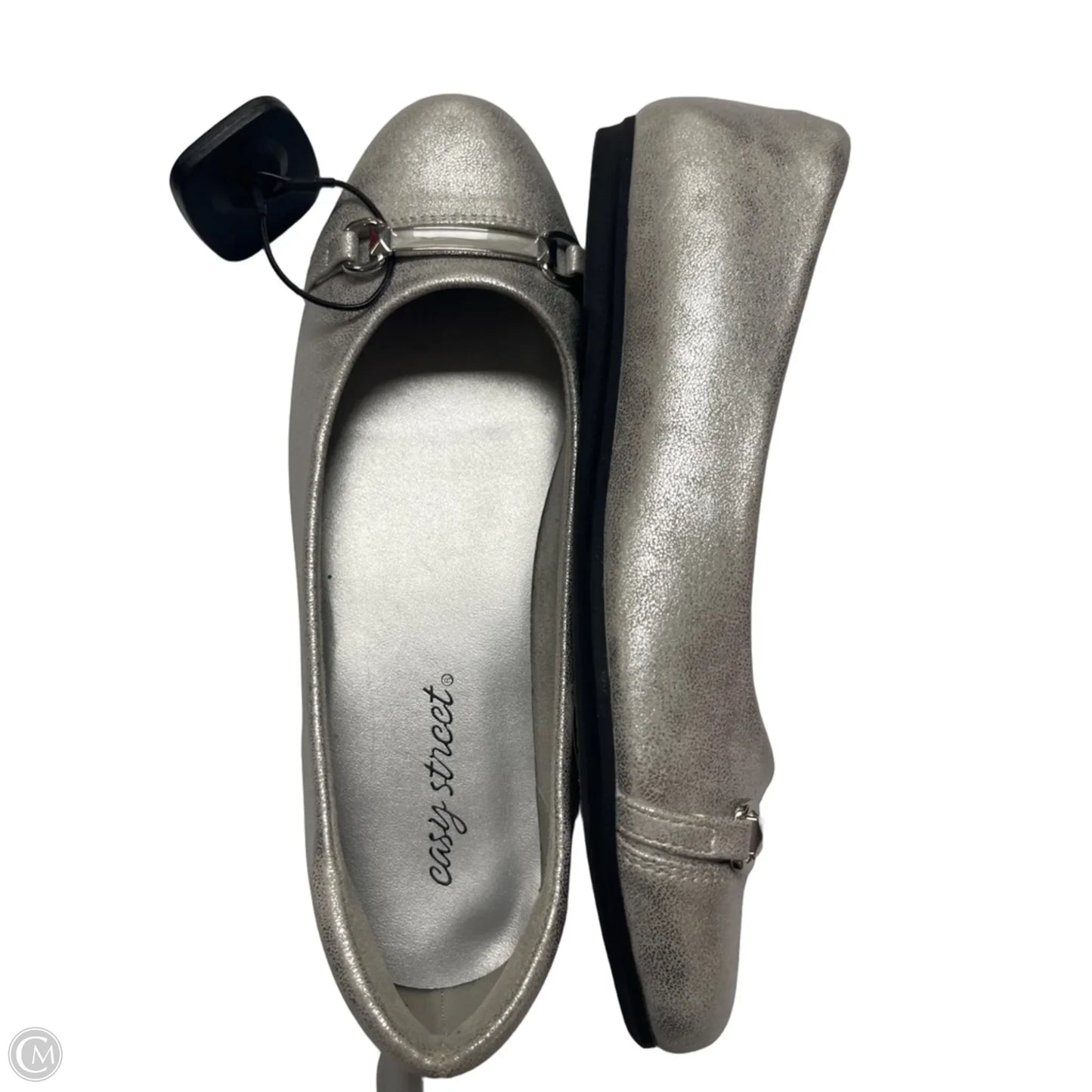 Shoes Flats By Easy Street In Silver, Size: 7