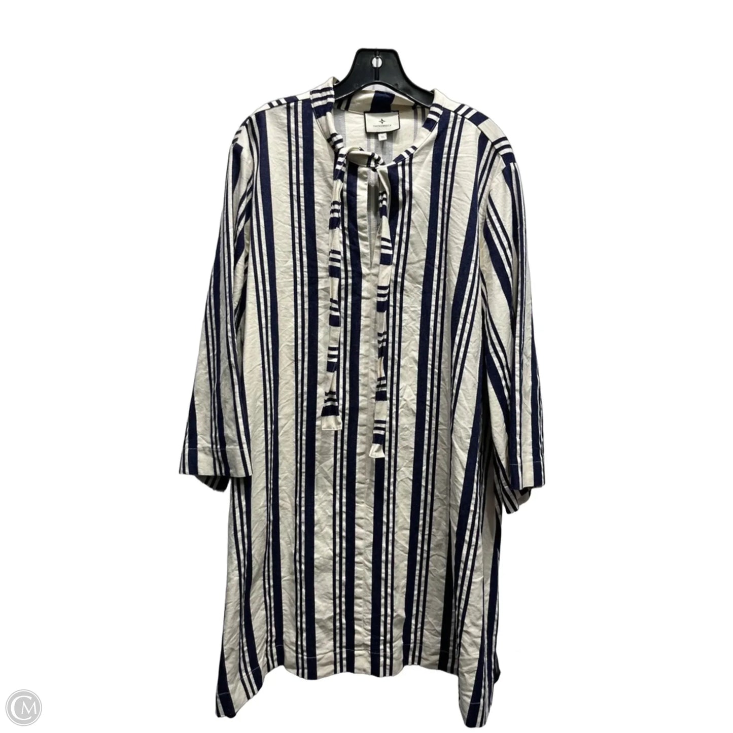 Dress Casual Short By Tuckernuck In Blue & Cream, Size: Xl