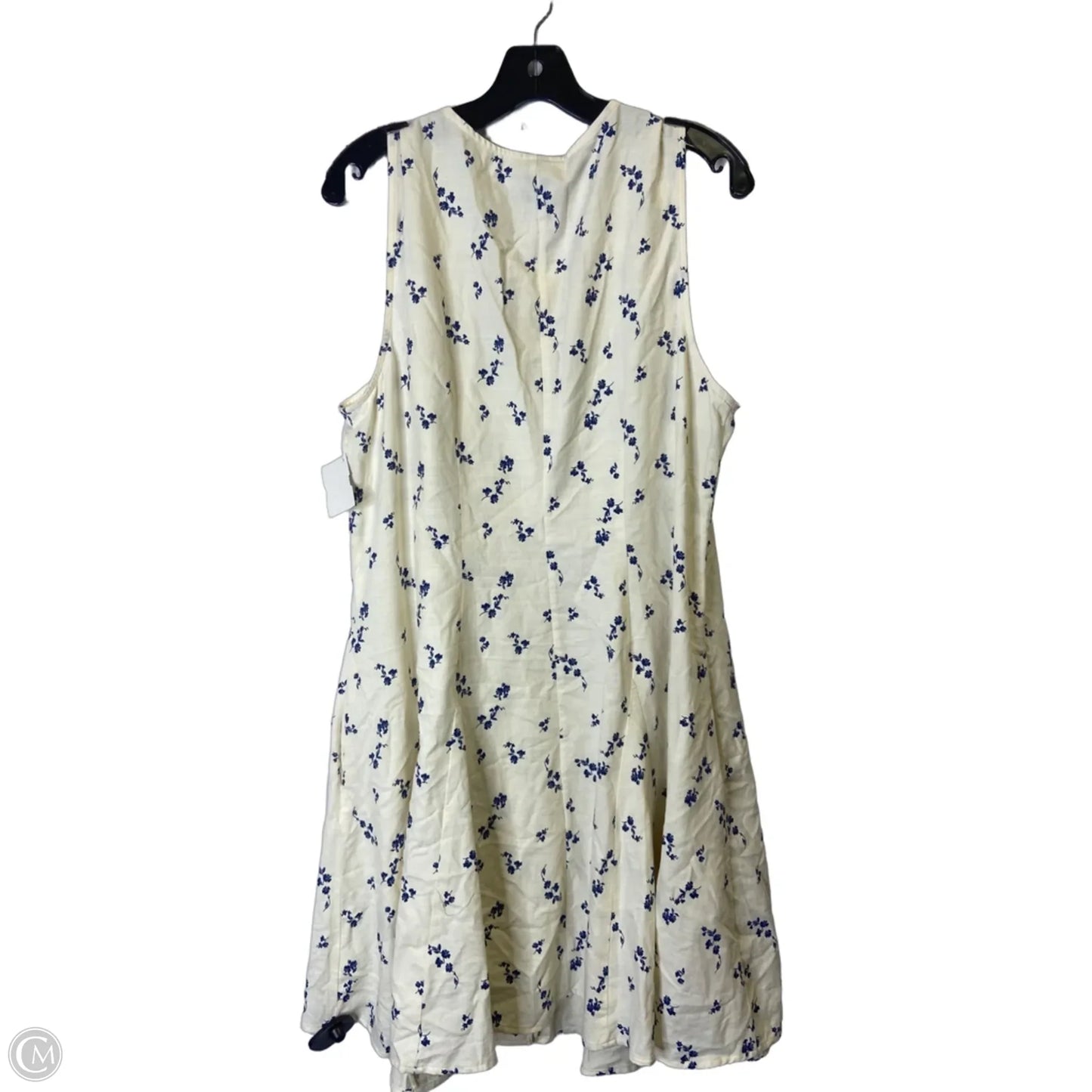 Dress Casual Short By Universal Thread In Cream, Size: Xxl