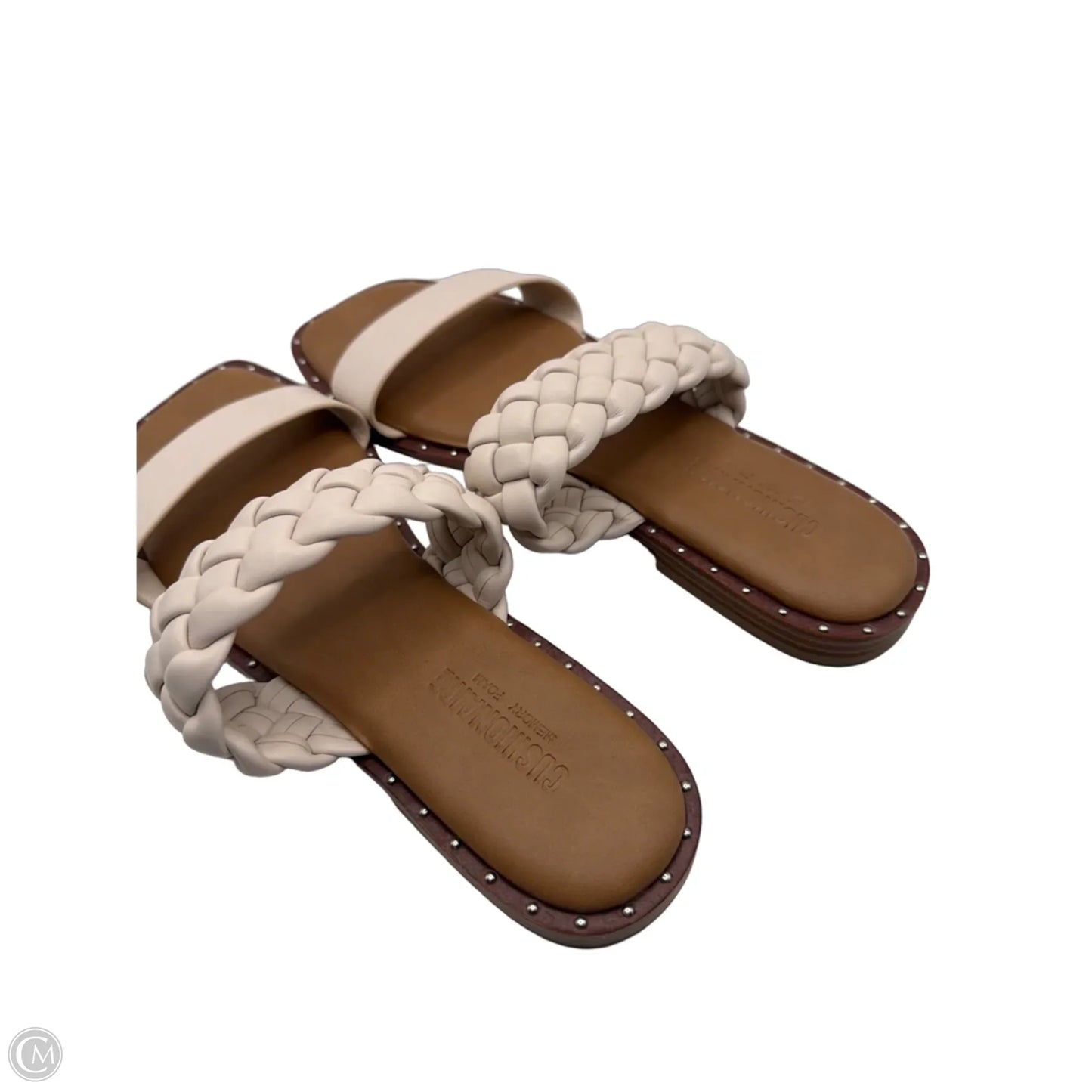Sandals Flats By Cushionaire In Cream, Size: 9