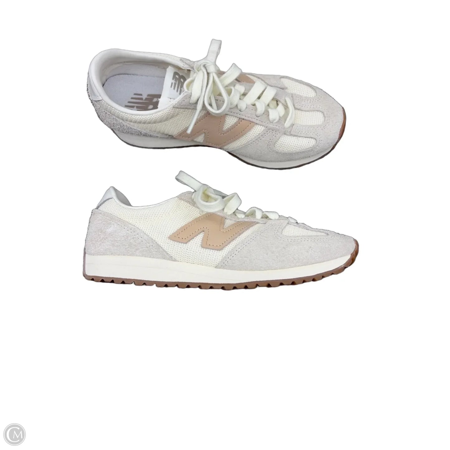 Shoes Sneakers By New Balance In Cream & Tan, Size: 6